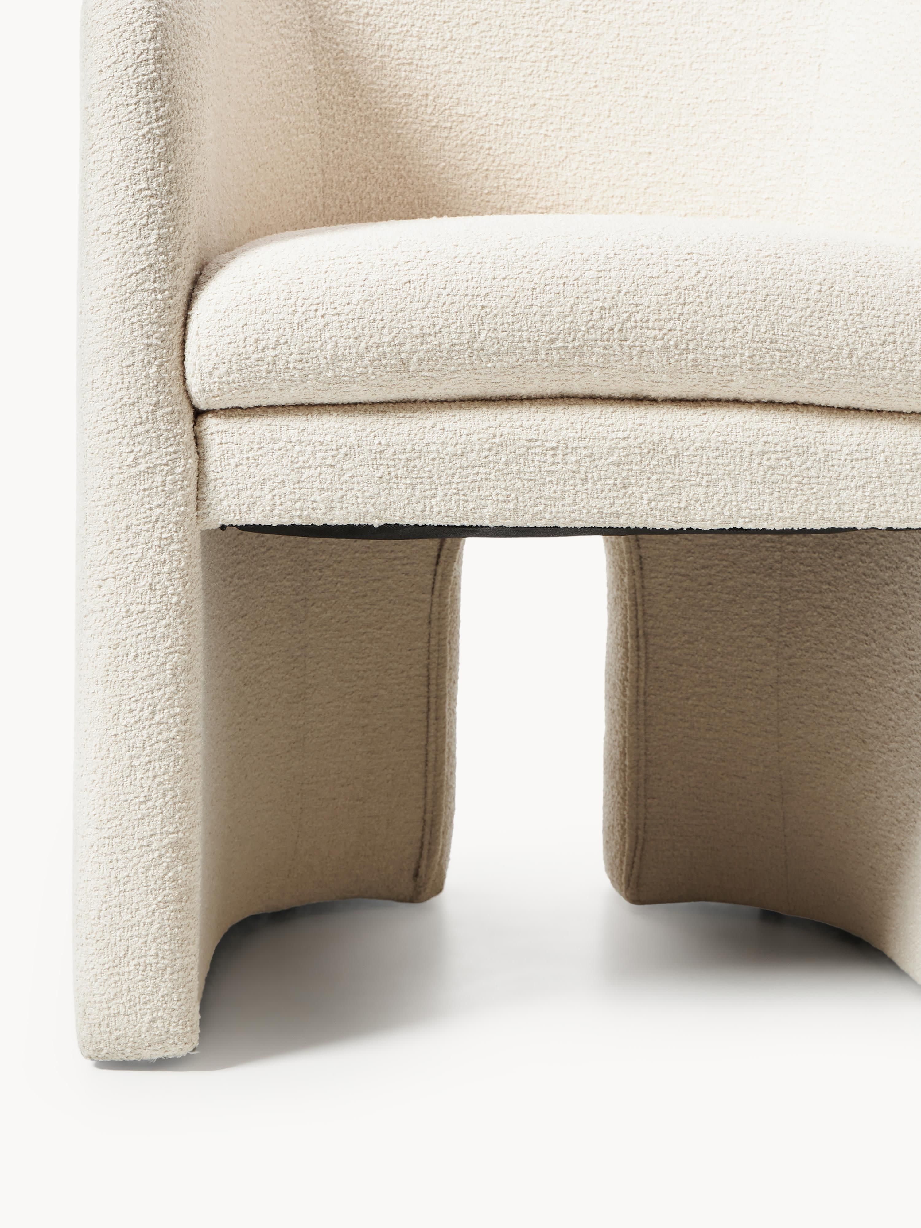 Mairo Bouclé Dining Chair with Armrests