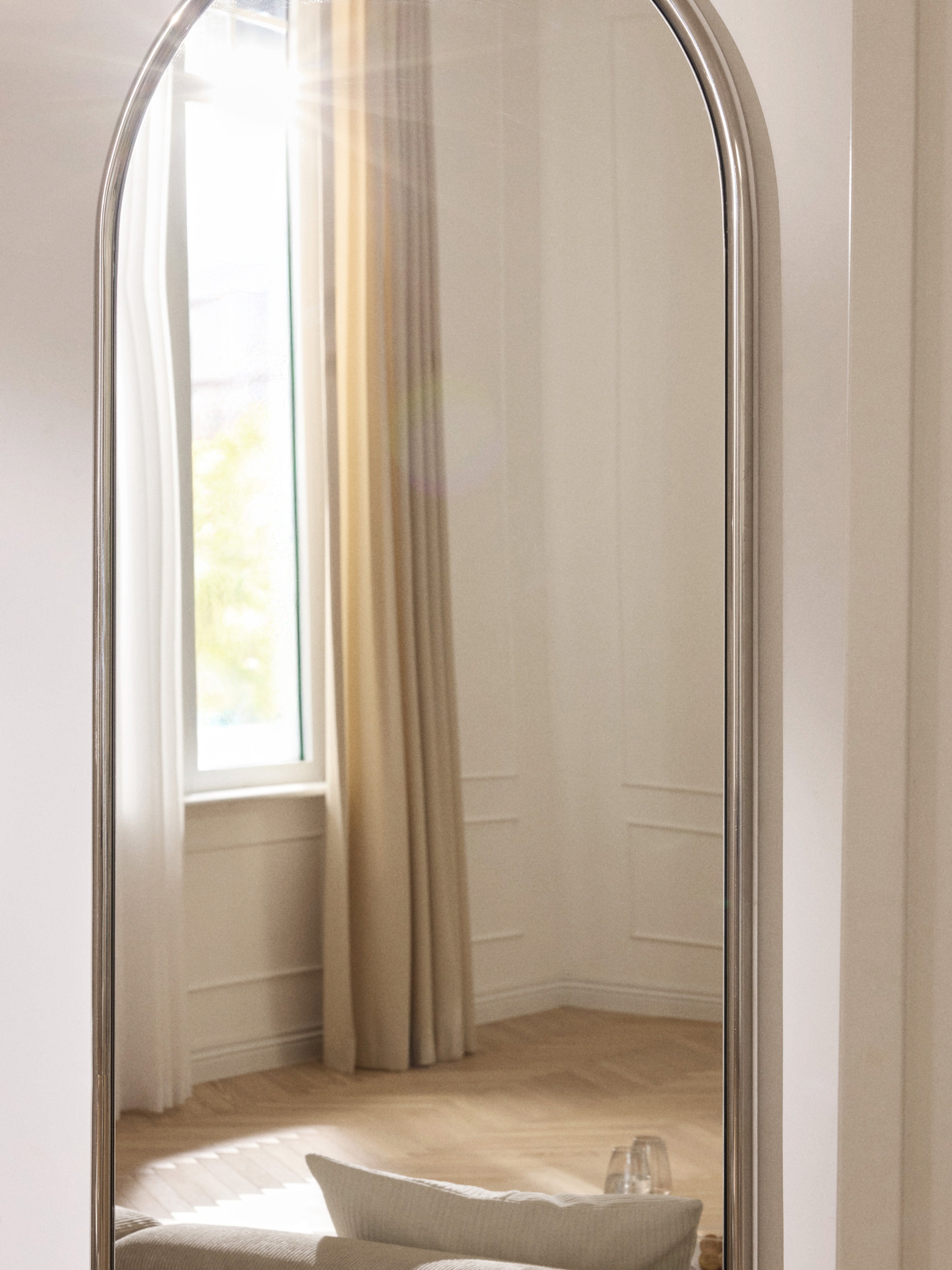 Blake Oval Full-Length Mirror