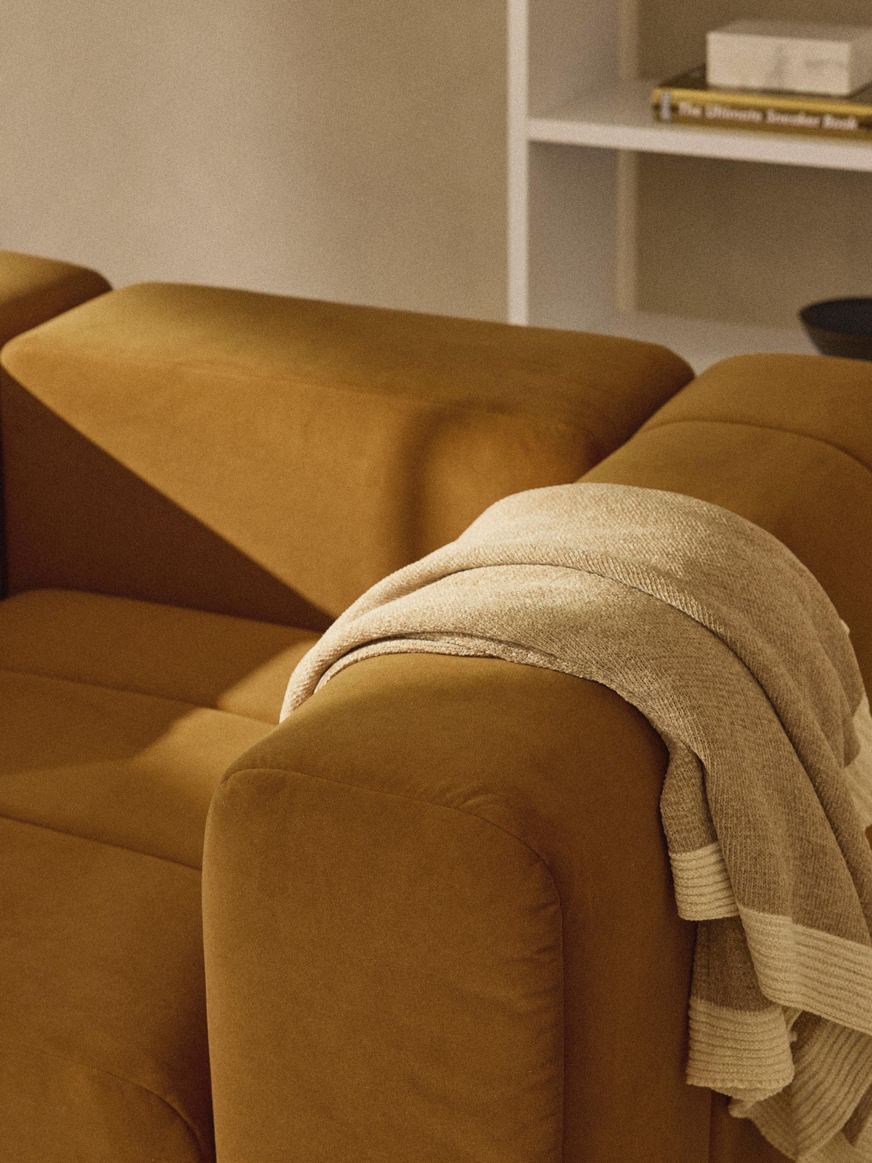 Lena Velvet Lounge Chair