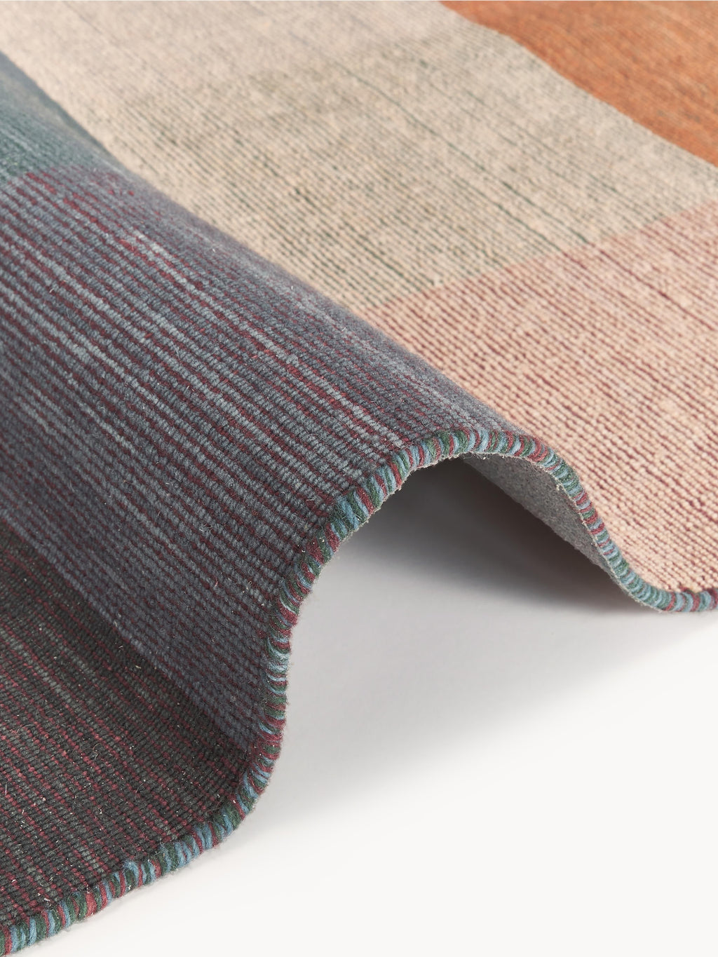 Bliss Checked Wool Rug with Fringes