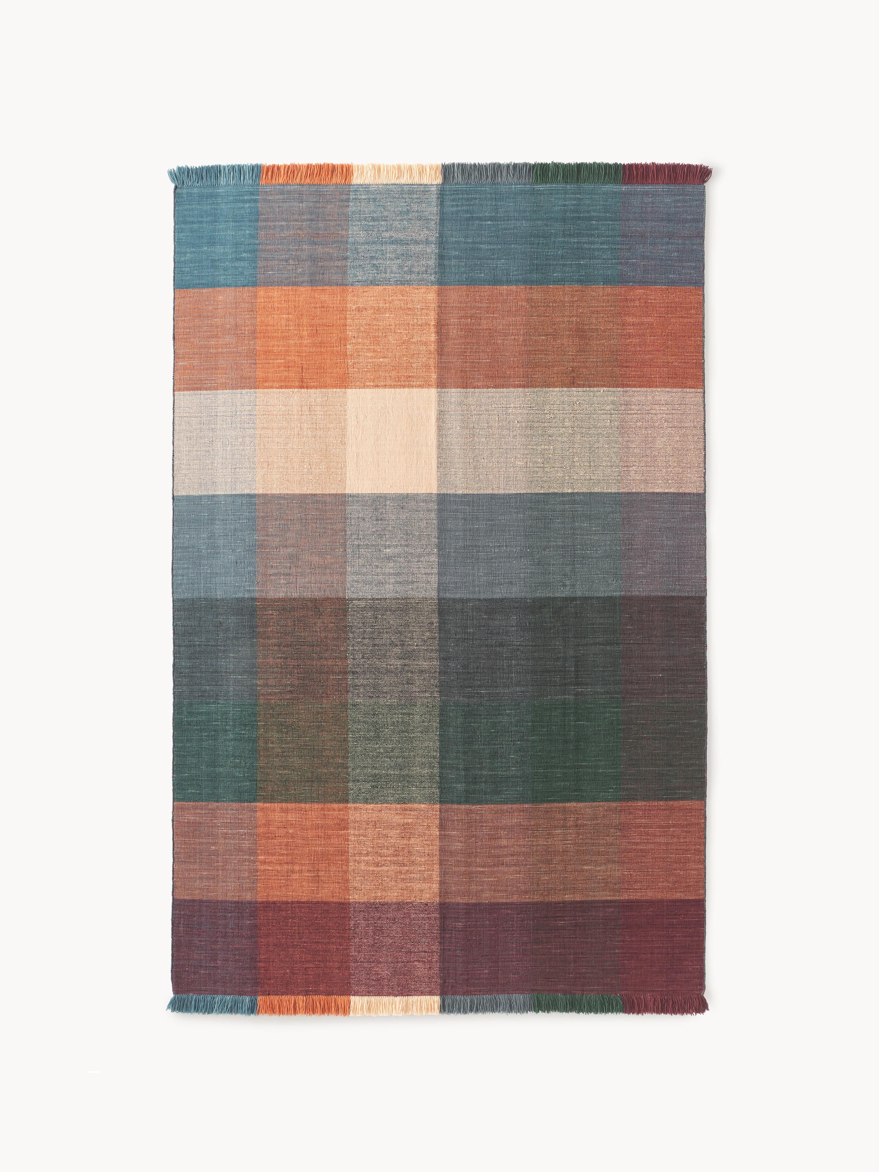 Bliss Checked Wool Rug with Fringes