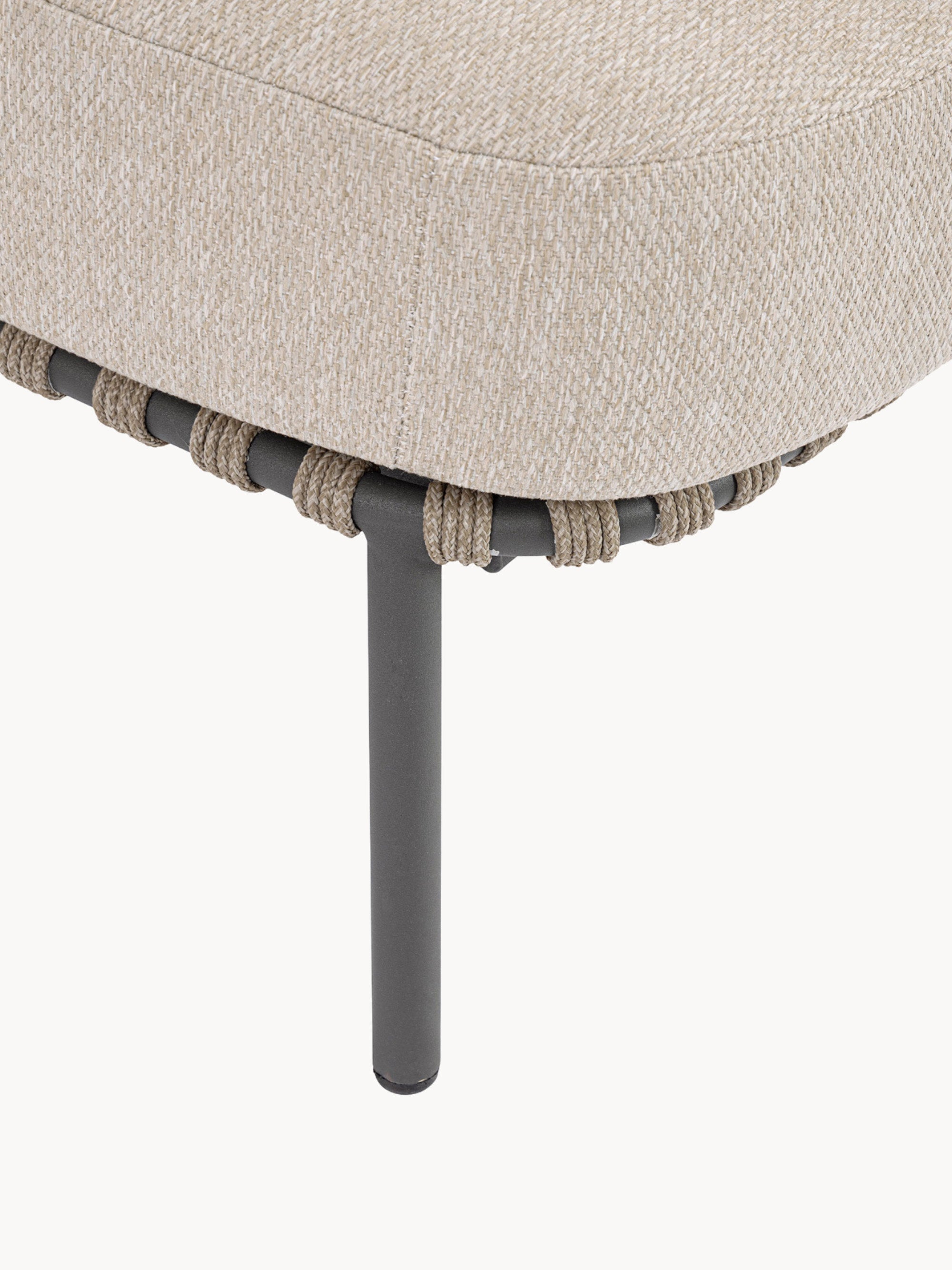 Ivissa Garden Daybed