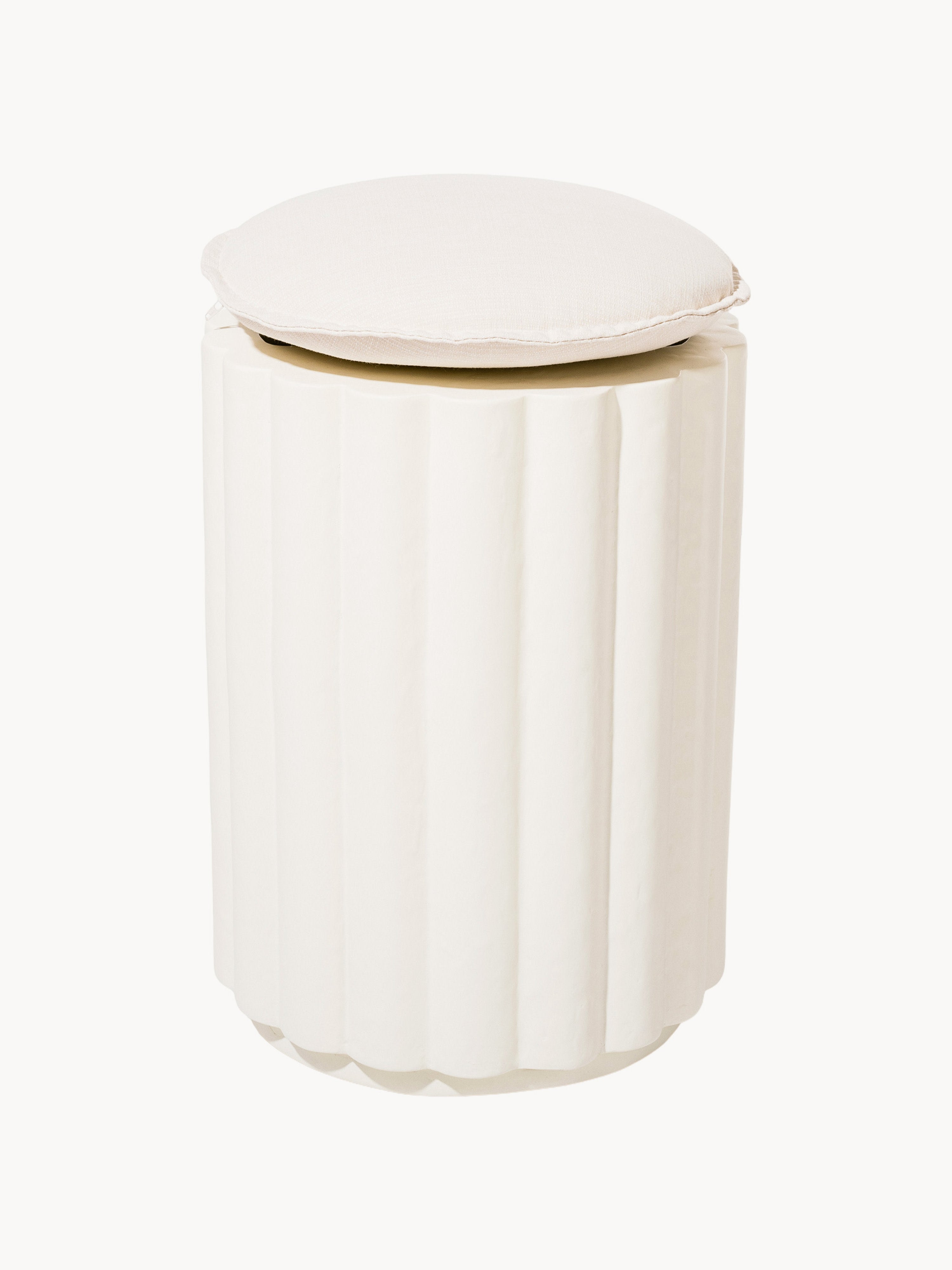 Daisy Outdoor Round Stool