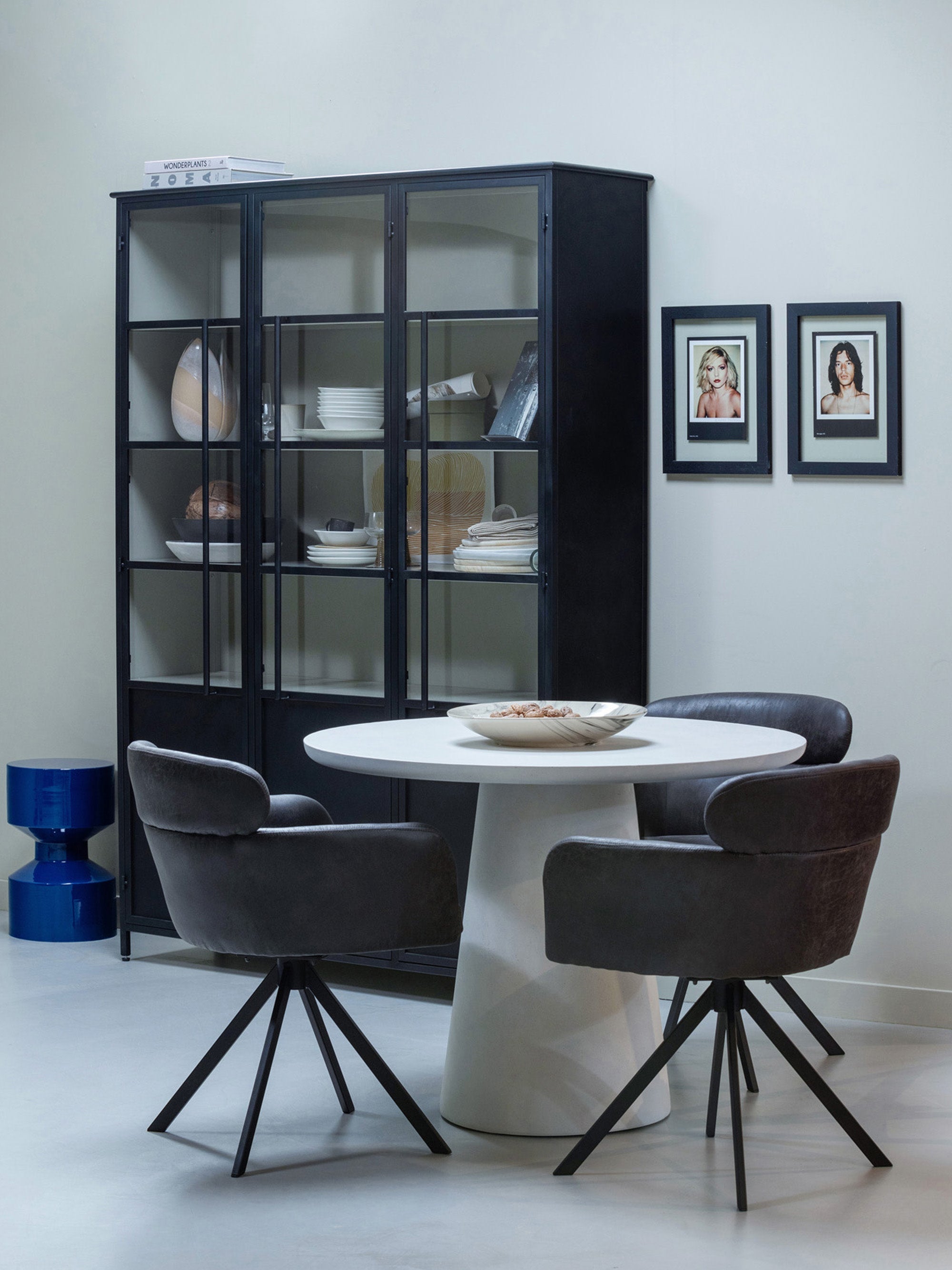 Display Cabinet Exhibit XL 3