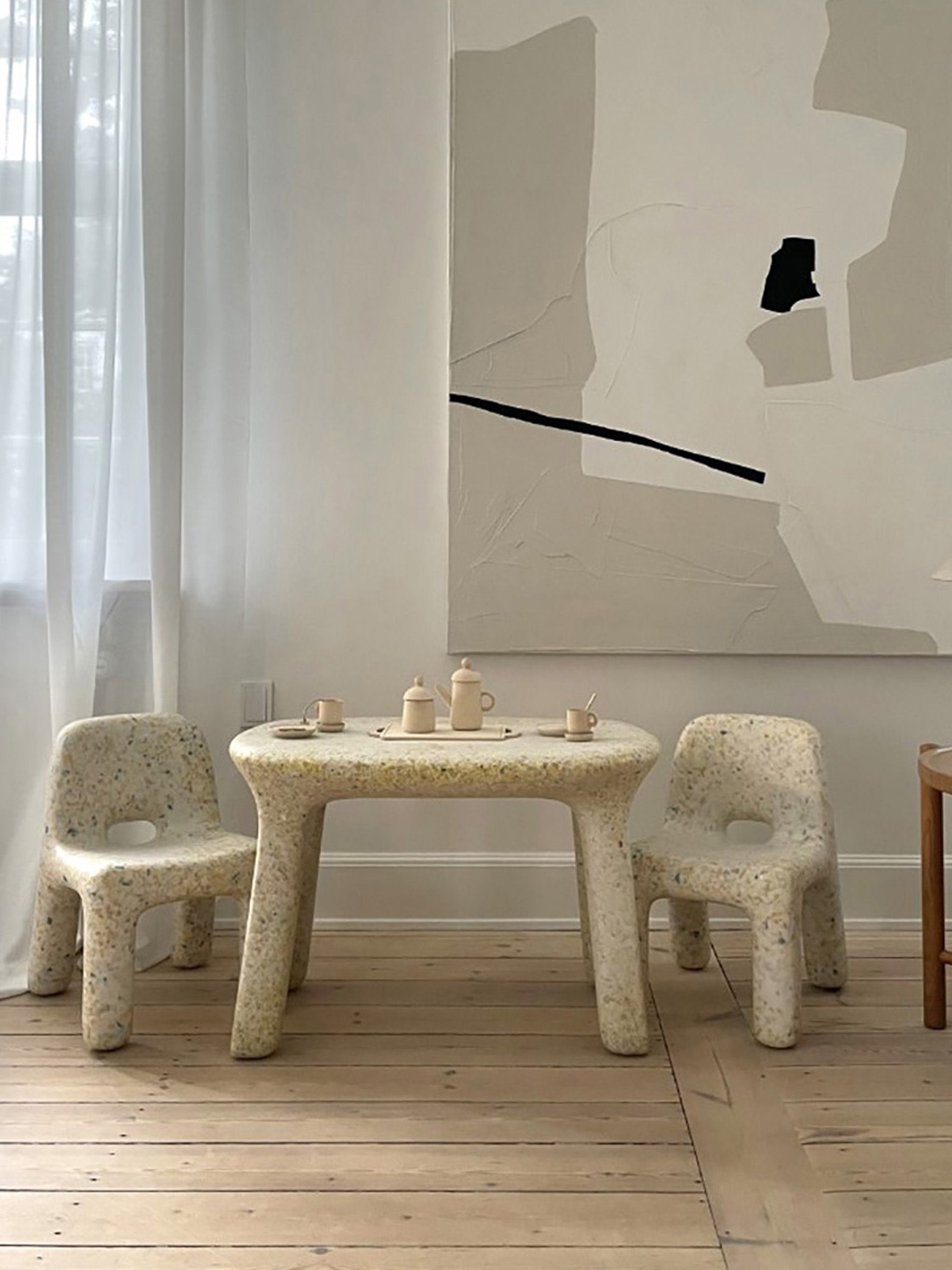 Luisa Kids Table