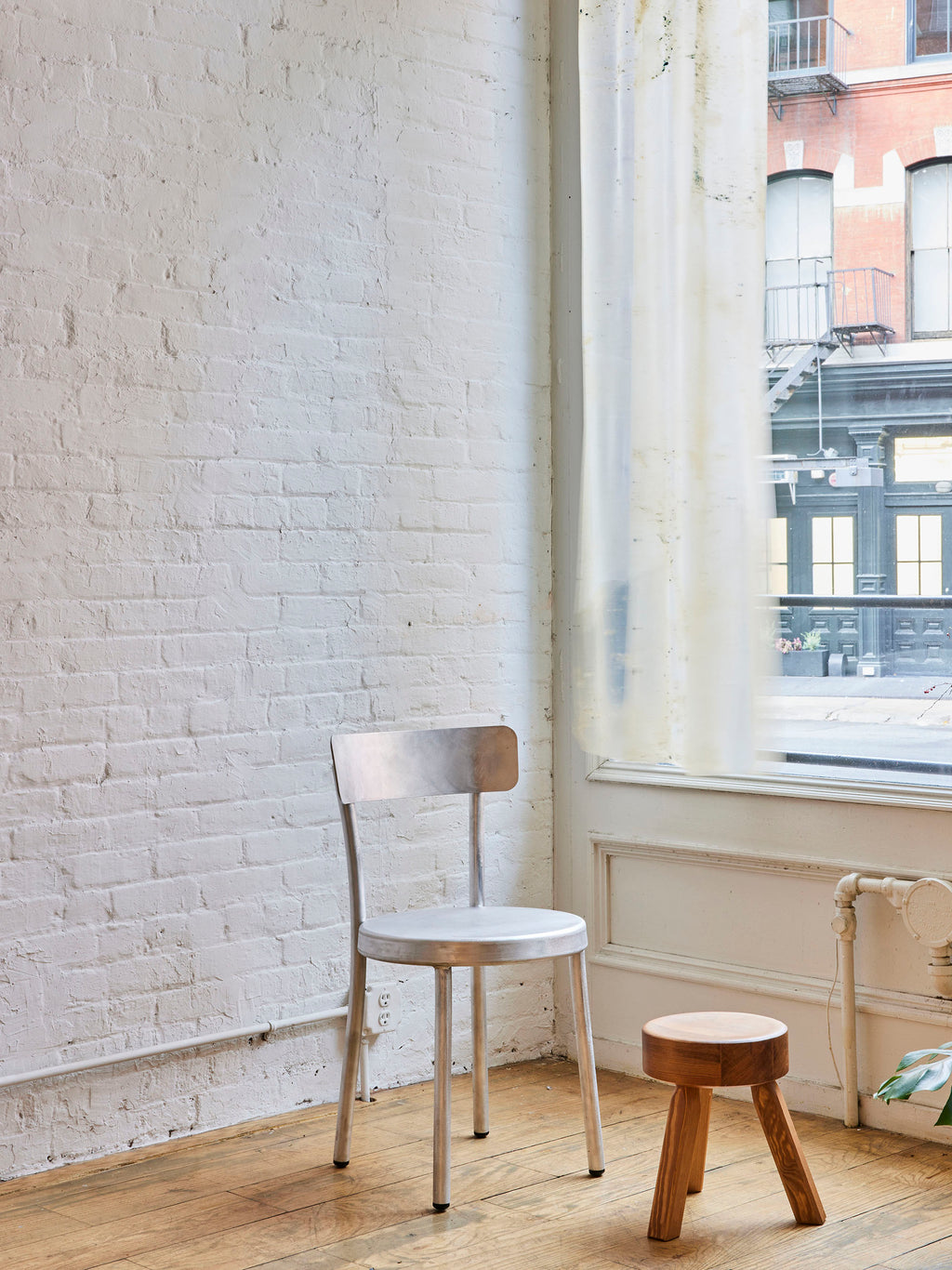 AML Pine Wood Stool