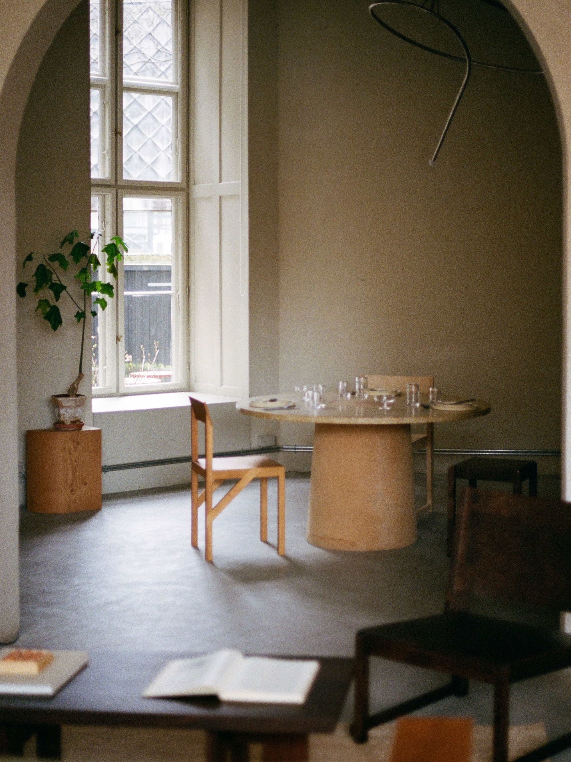 Bracket Ash Wood Dining Chair