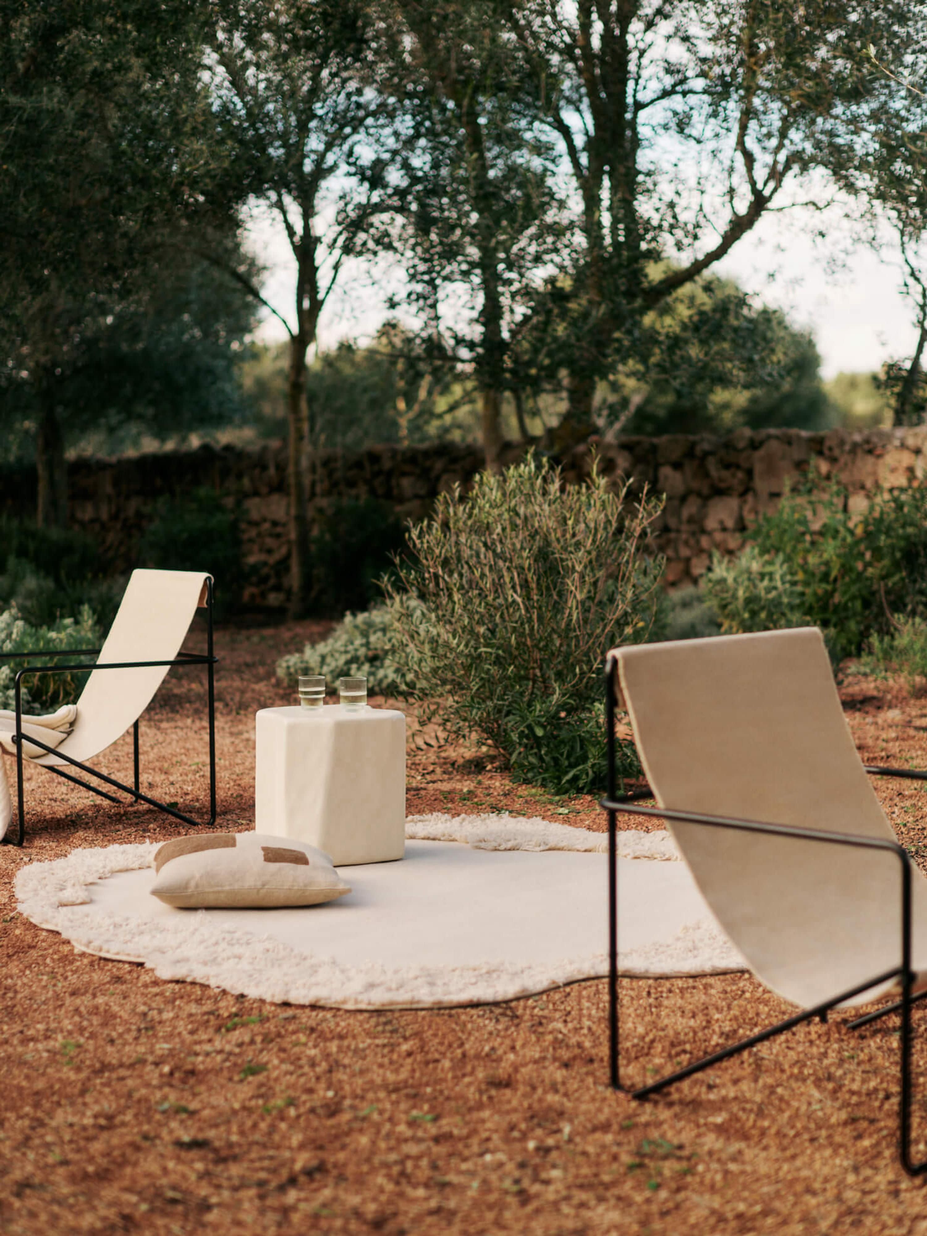 Norte Hand-Tufted Indoor & Outdoor Rug