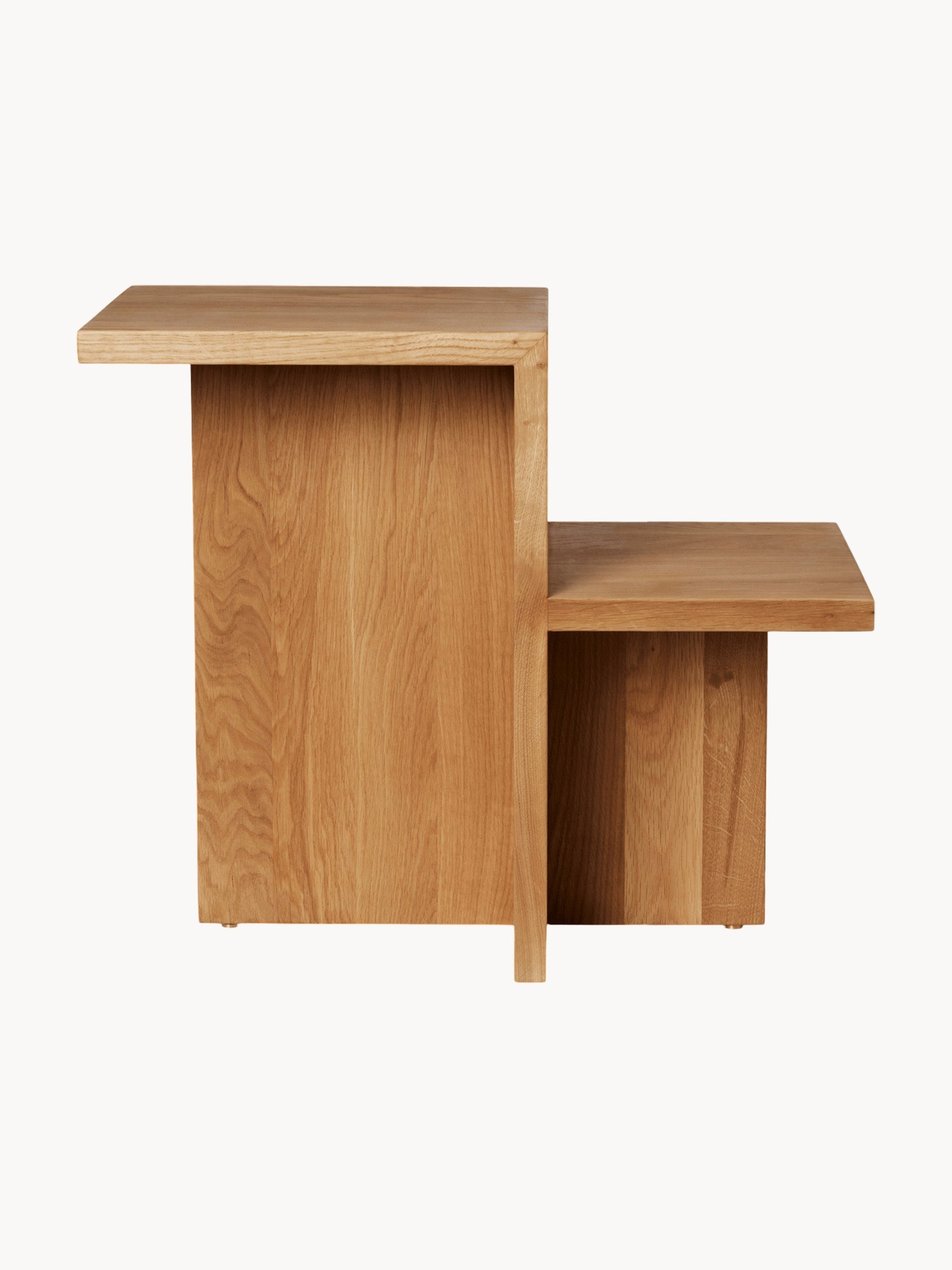 Distinct Oak Wood Side Table