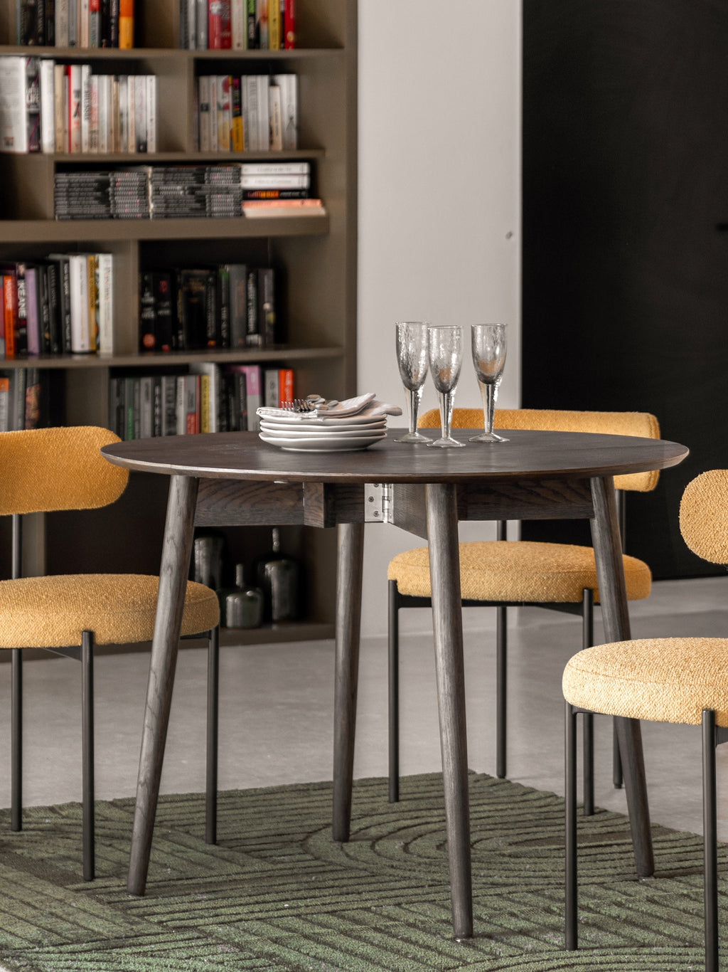 Hatfield Round Folding Dining Table, Ø 100 cm