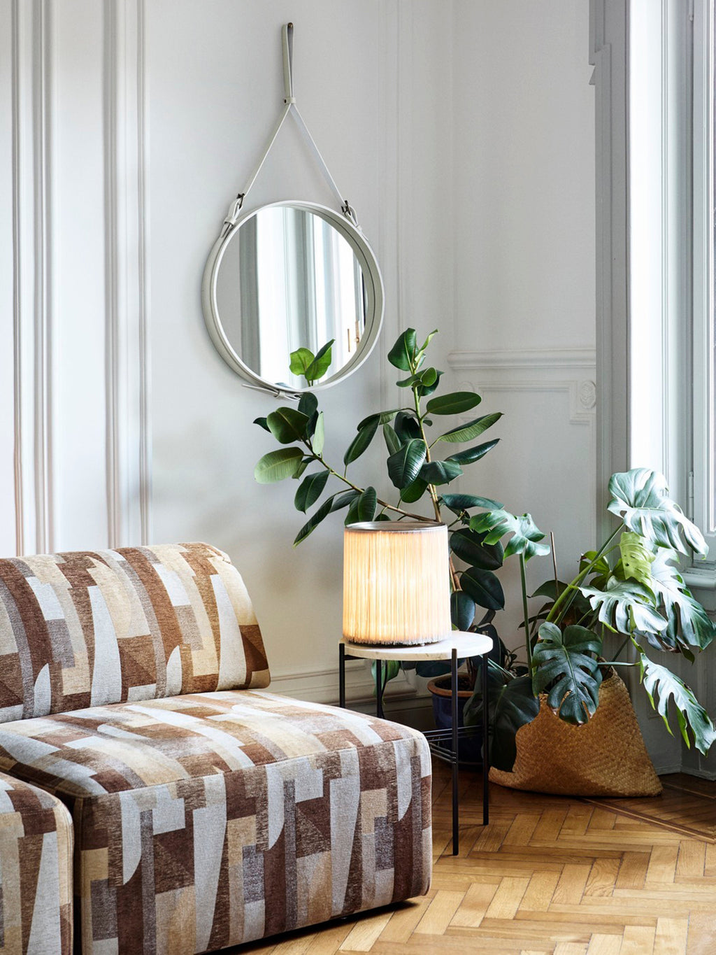 Table Lamp Model 597