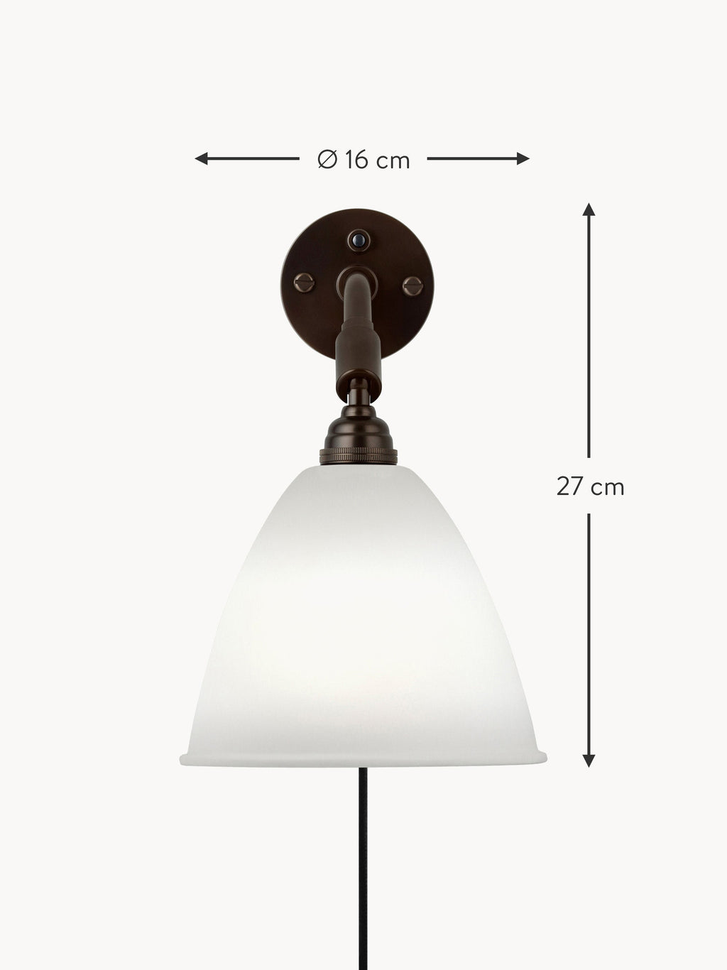 BL7 Plug-in Wall Lamp