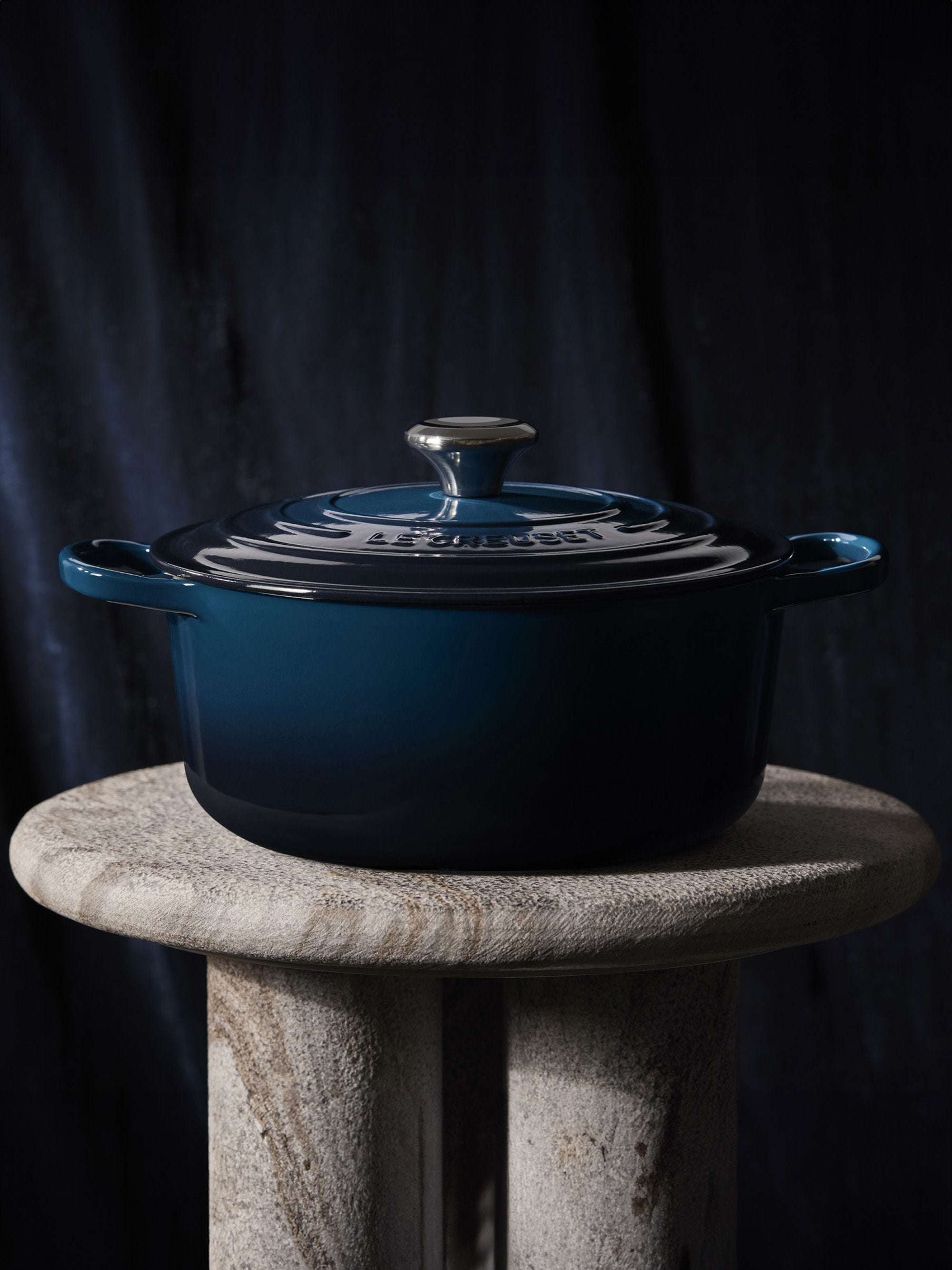 Signature Cast Iron Pot