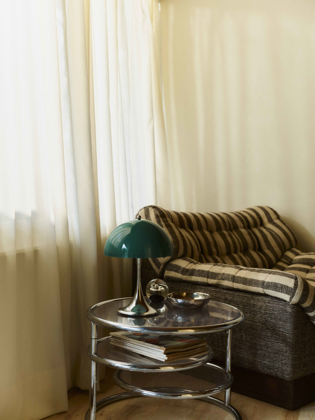 Dimmable Portable LED Table Lamp Panthella 250, Design Verner Panton