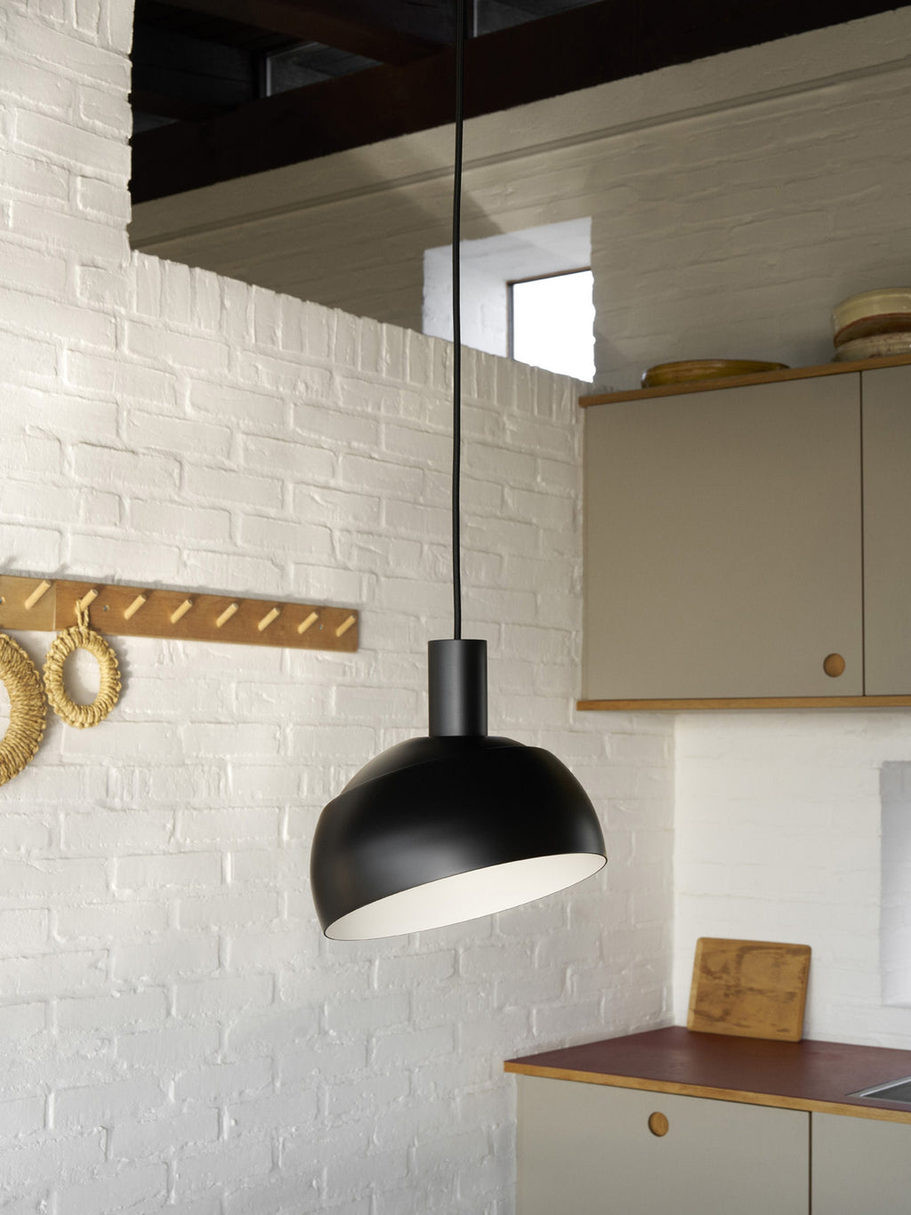 Elements Small Pendant Light FJ
