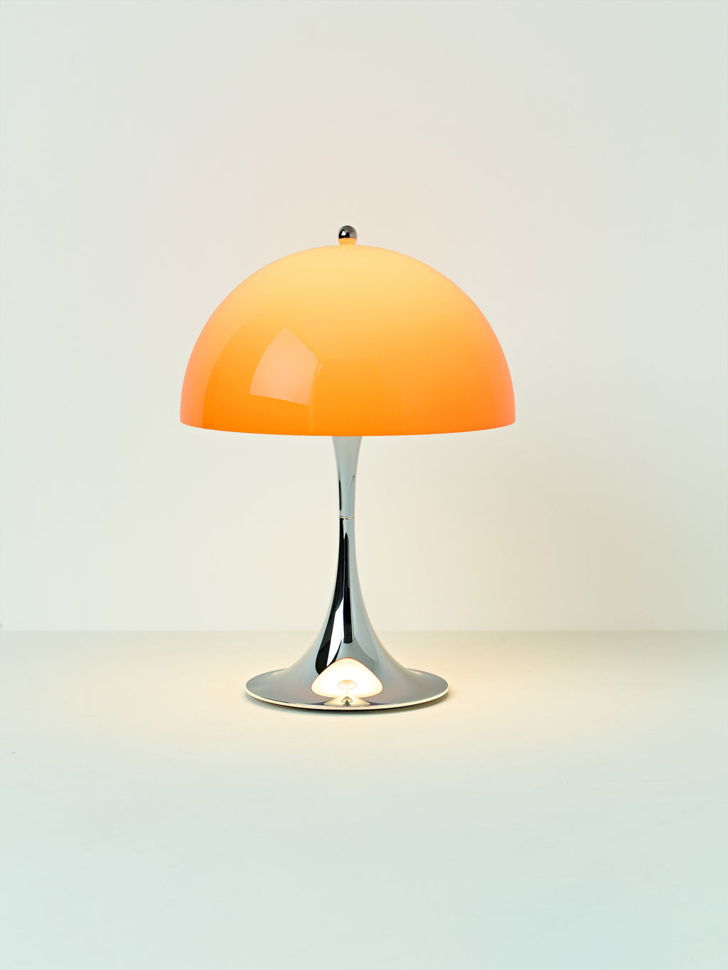 Portable Dimmable LED Table Lamp Panthella 250, Design Verner Panton