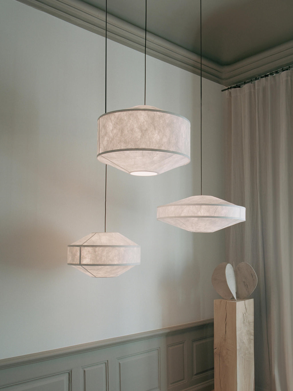 Kite Large Pendant Light