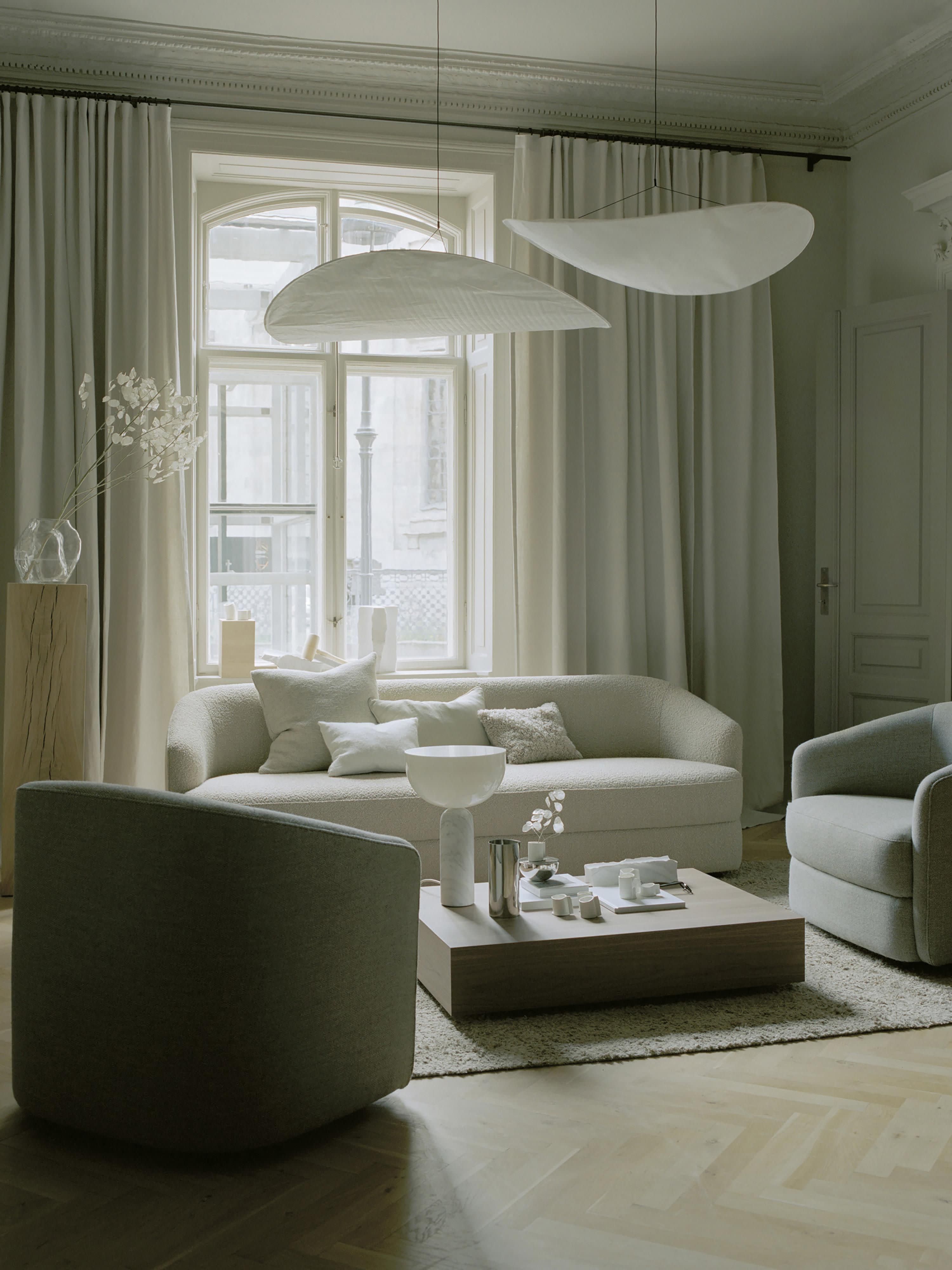 Tense Dimmable Pendant Light