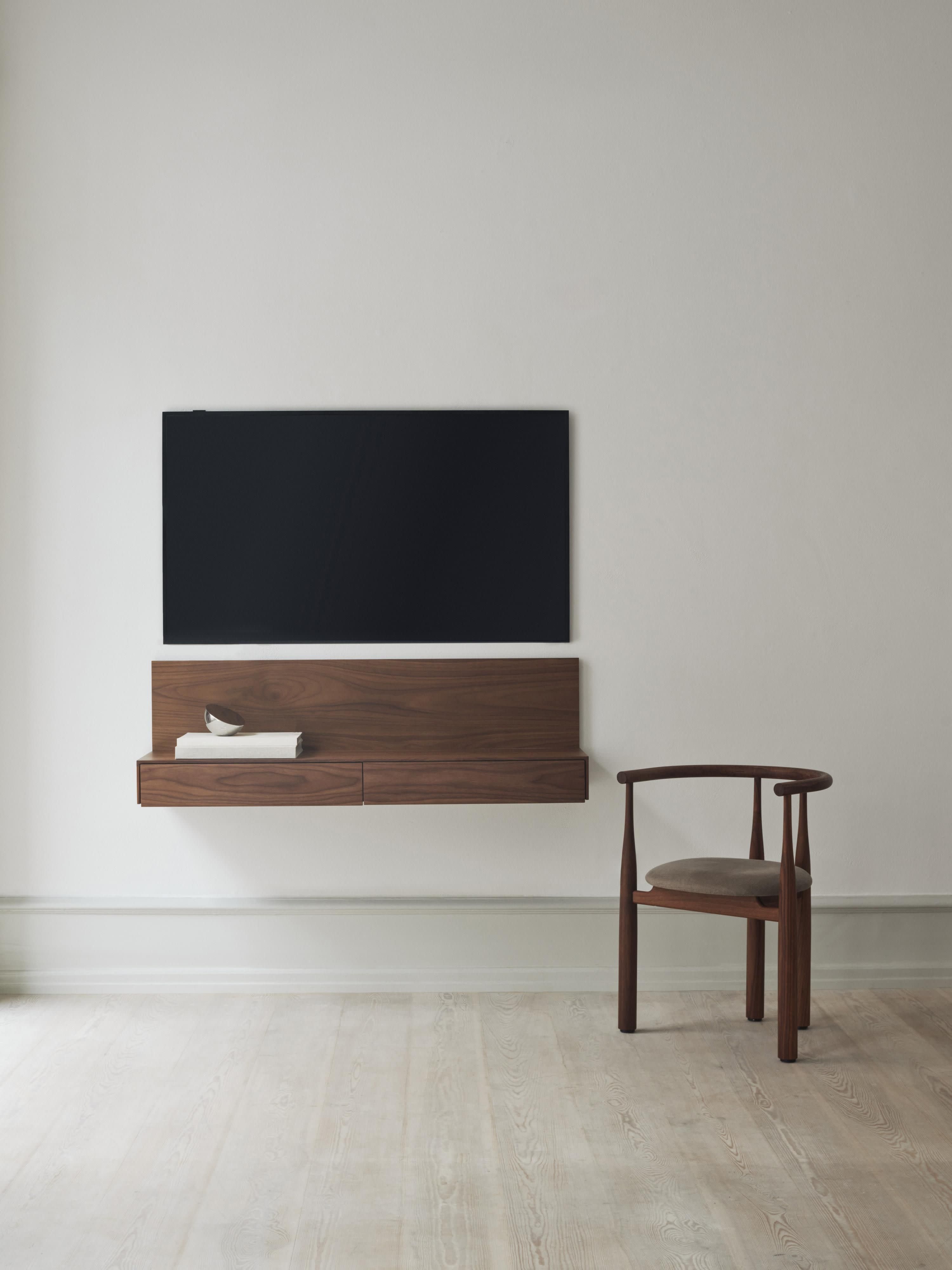 Tana Wall-Mounted Console