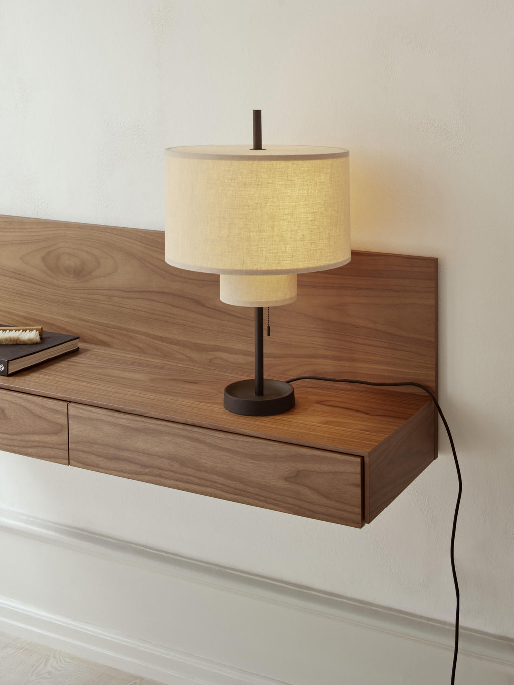 Tana Wall-Mounted Console
