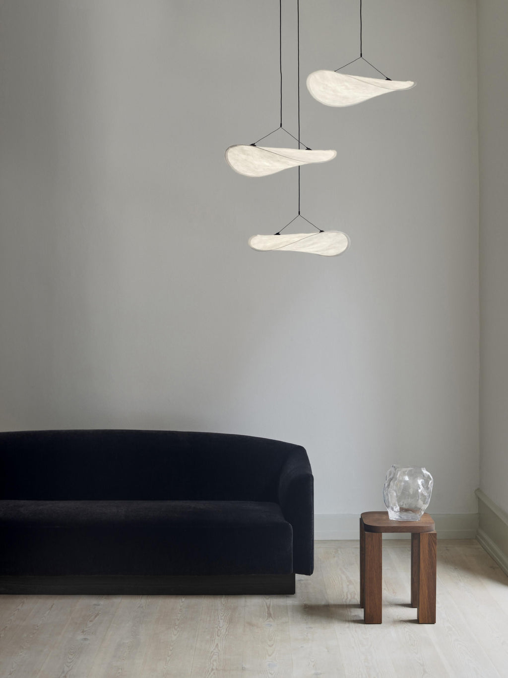 Tense Dimmable Cluster Pendant Light