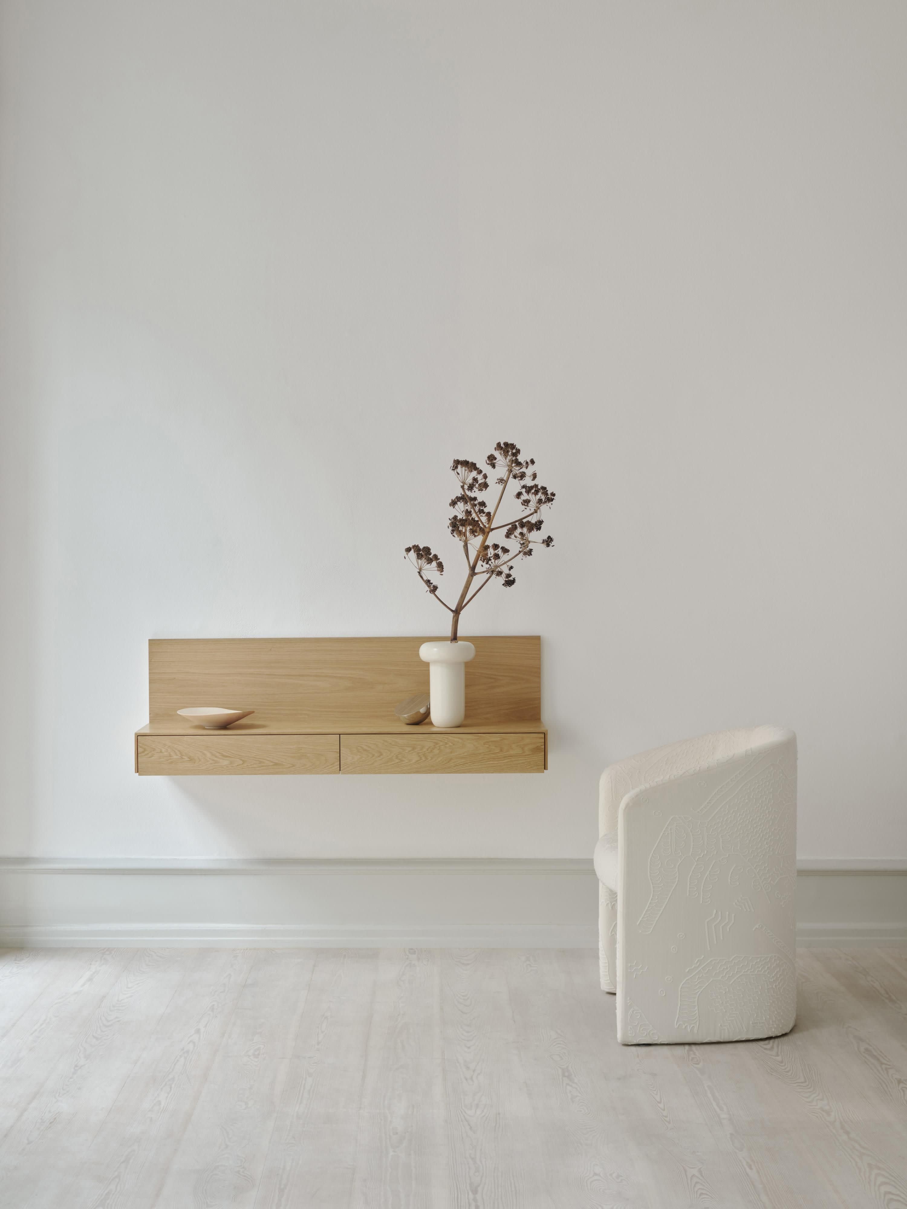 Tana Wall-Mounted Console