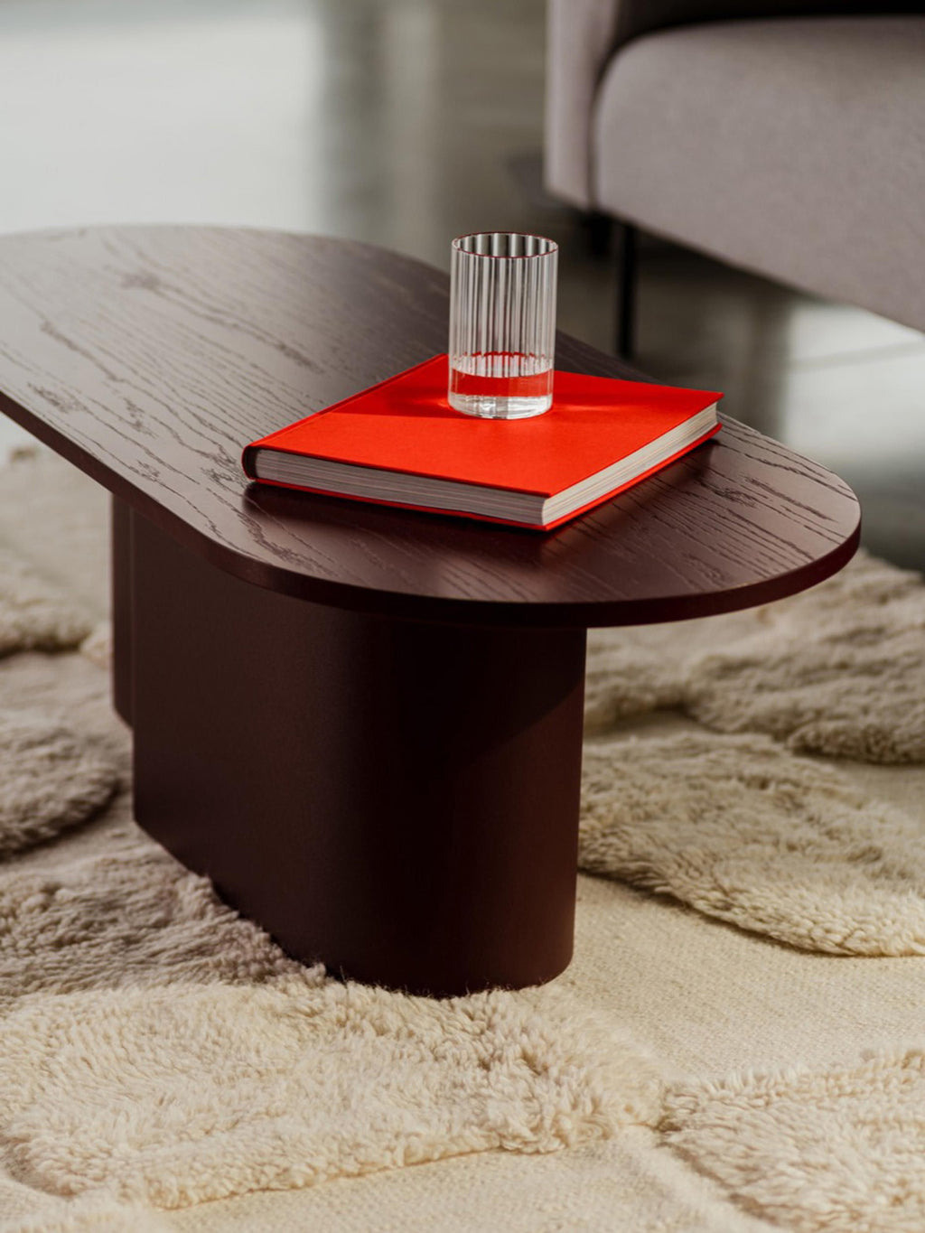 Looi Oval Coffee Table