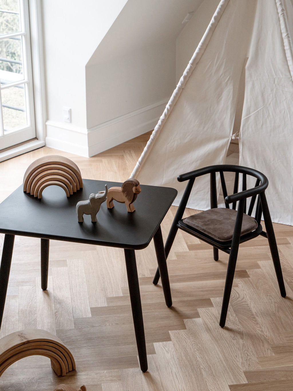Asta Kids Handmade Oak Wood Table