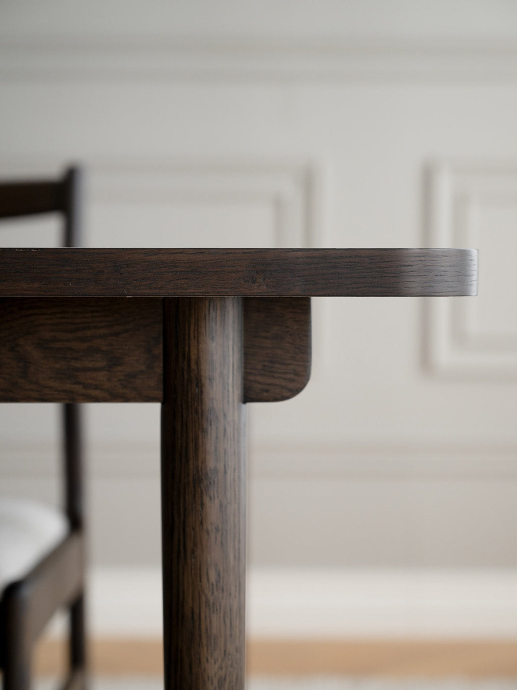 Fairmount Extendable Oak Wood Dining Table, 220/265 x 95 cm