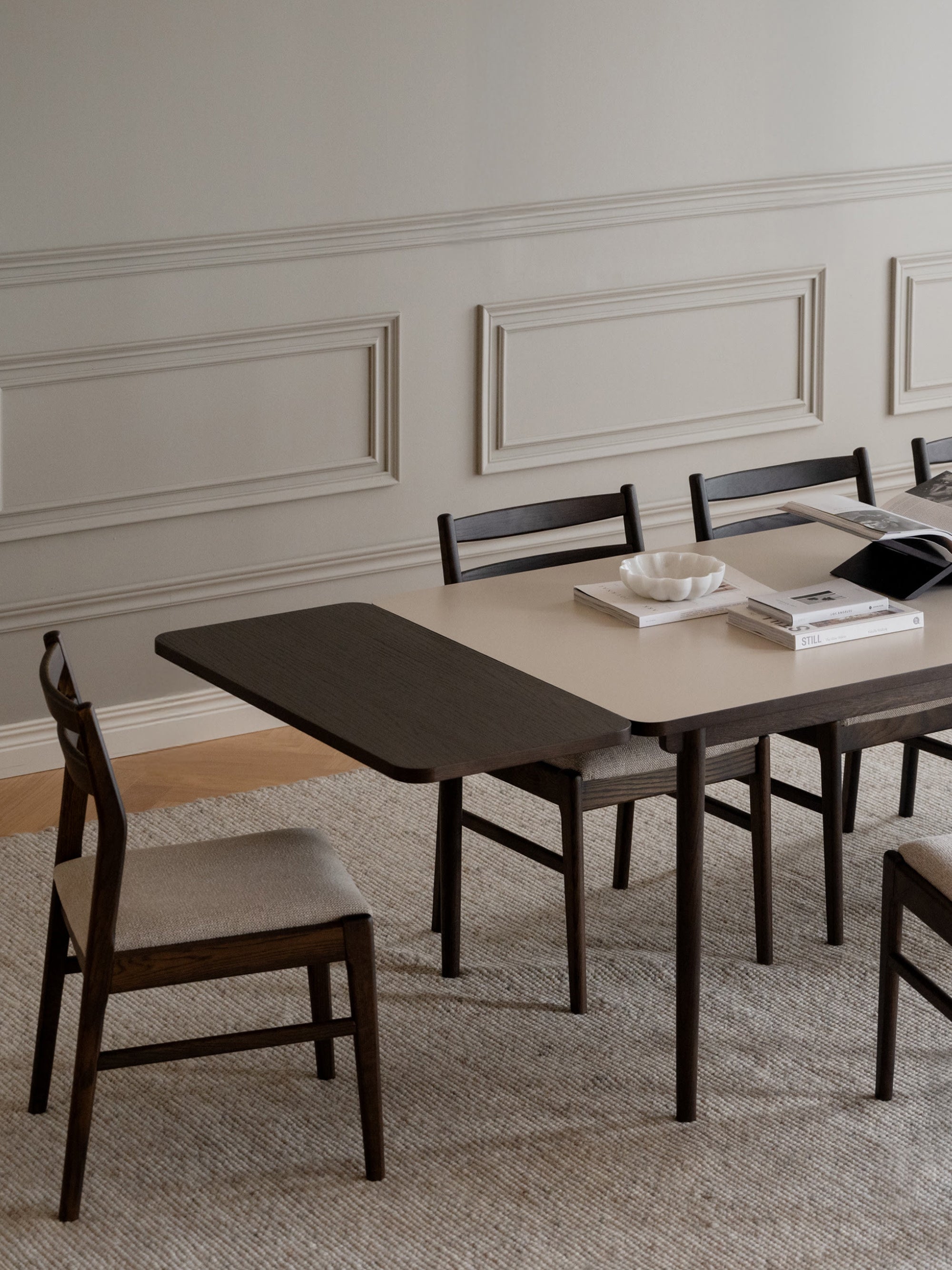 Fairmount Extendable Oak Wood Dining Table, 220/265 x 95 cm