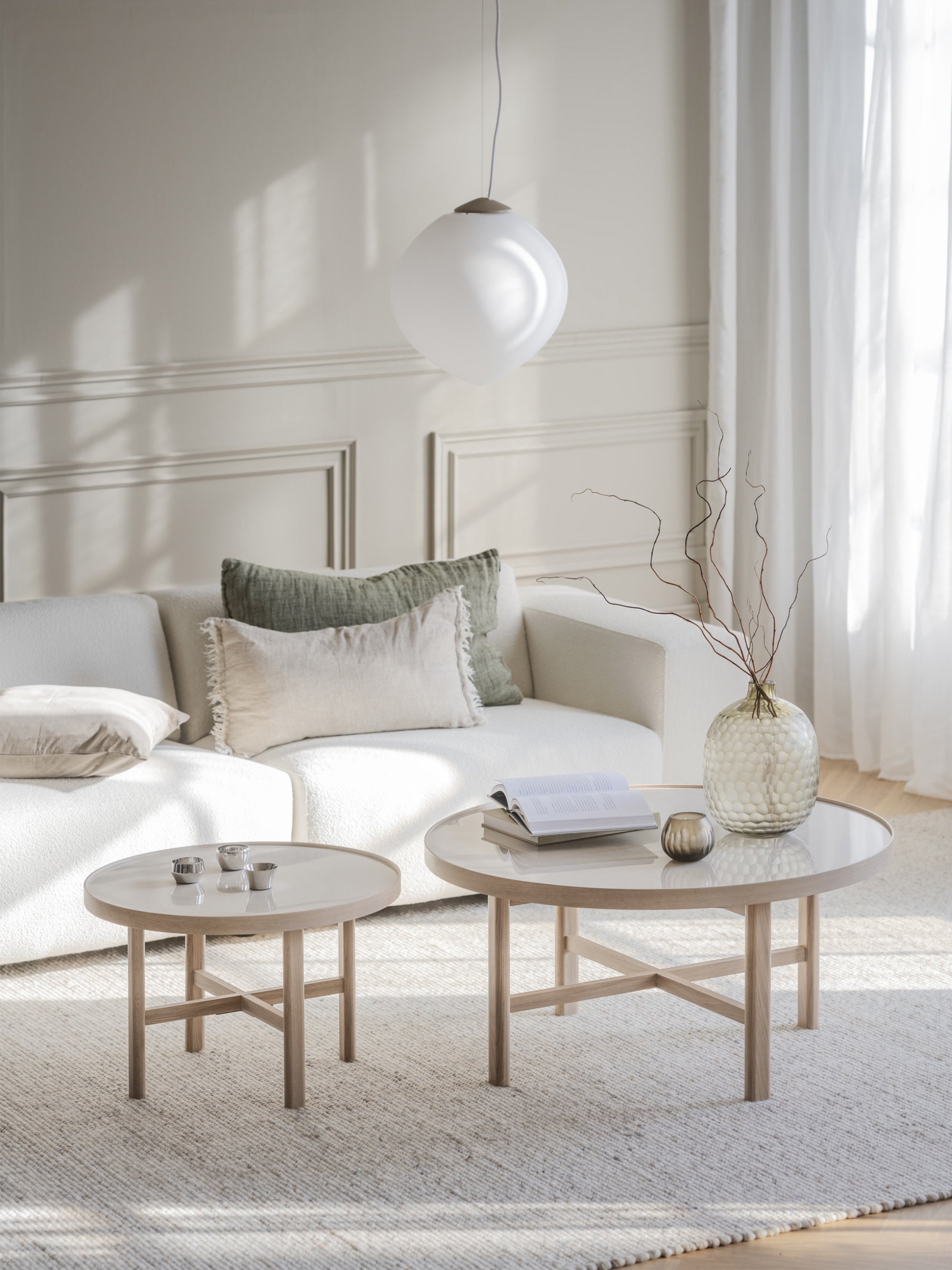 Marsden Round Oak Wood Coffee Table, Ø 90 cm