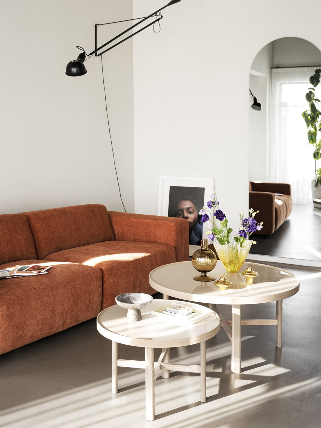 Marsden Round Oak Wood Coffee Table, Ø 90 cm