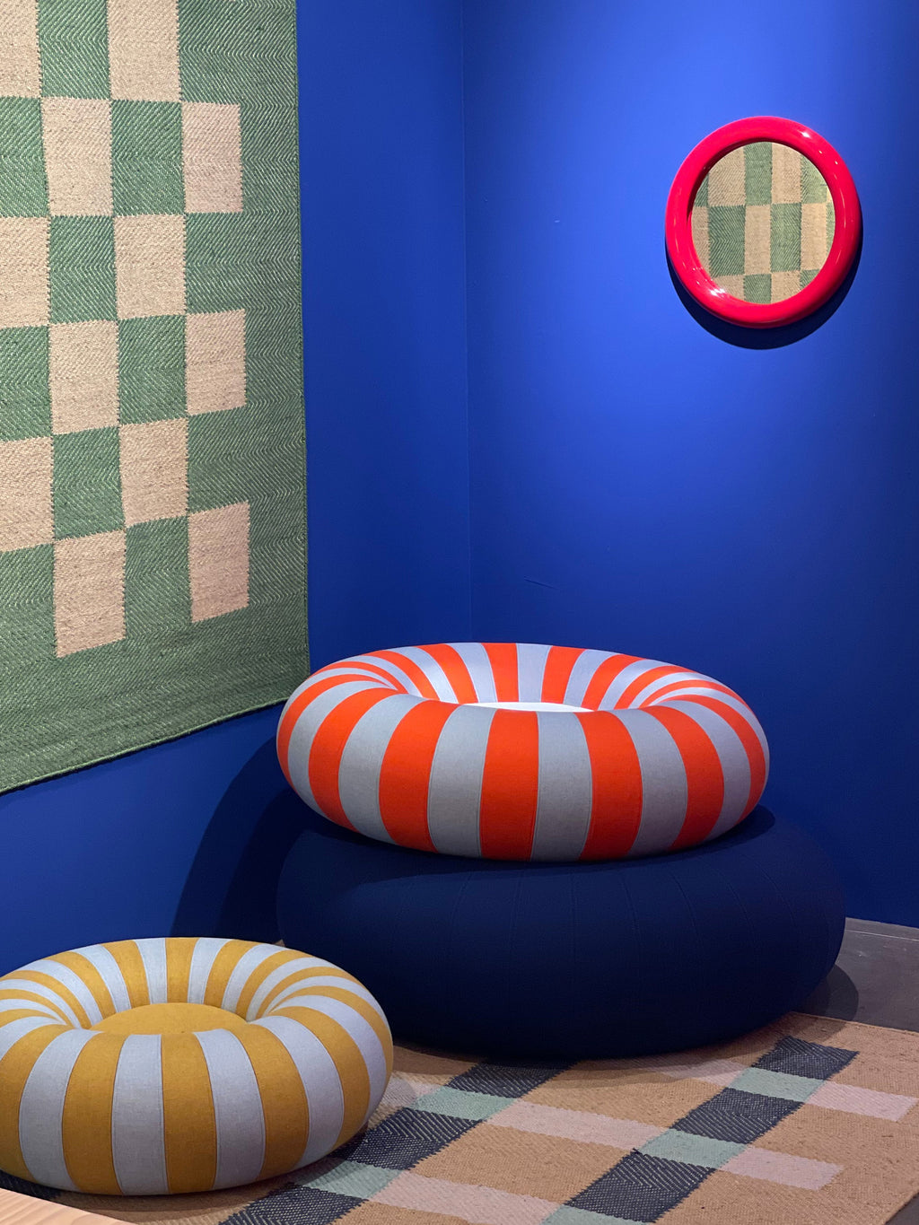 Float Inflatable Round Pouf, Ø 120