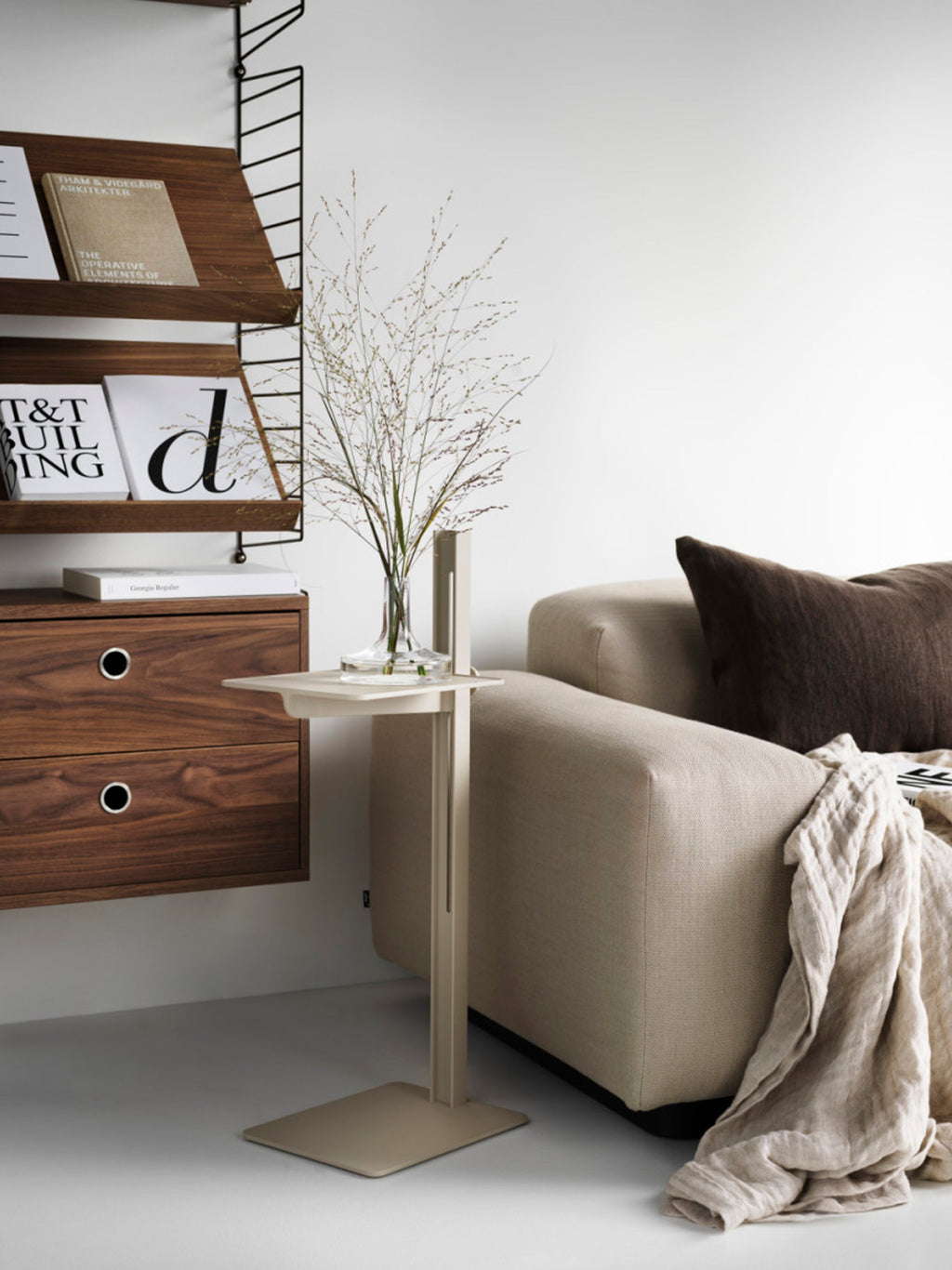 Museum Height-Adjustable Side Table