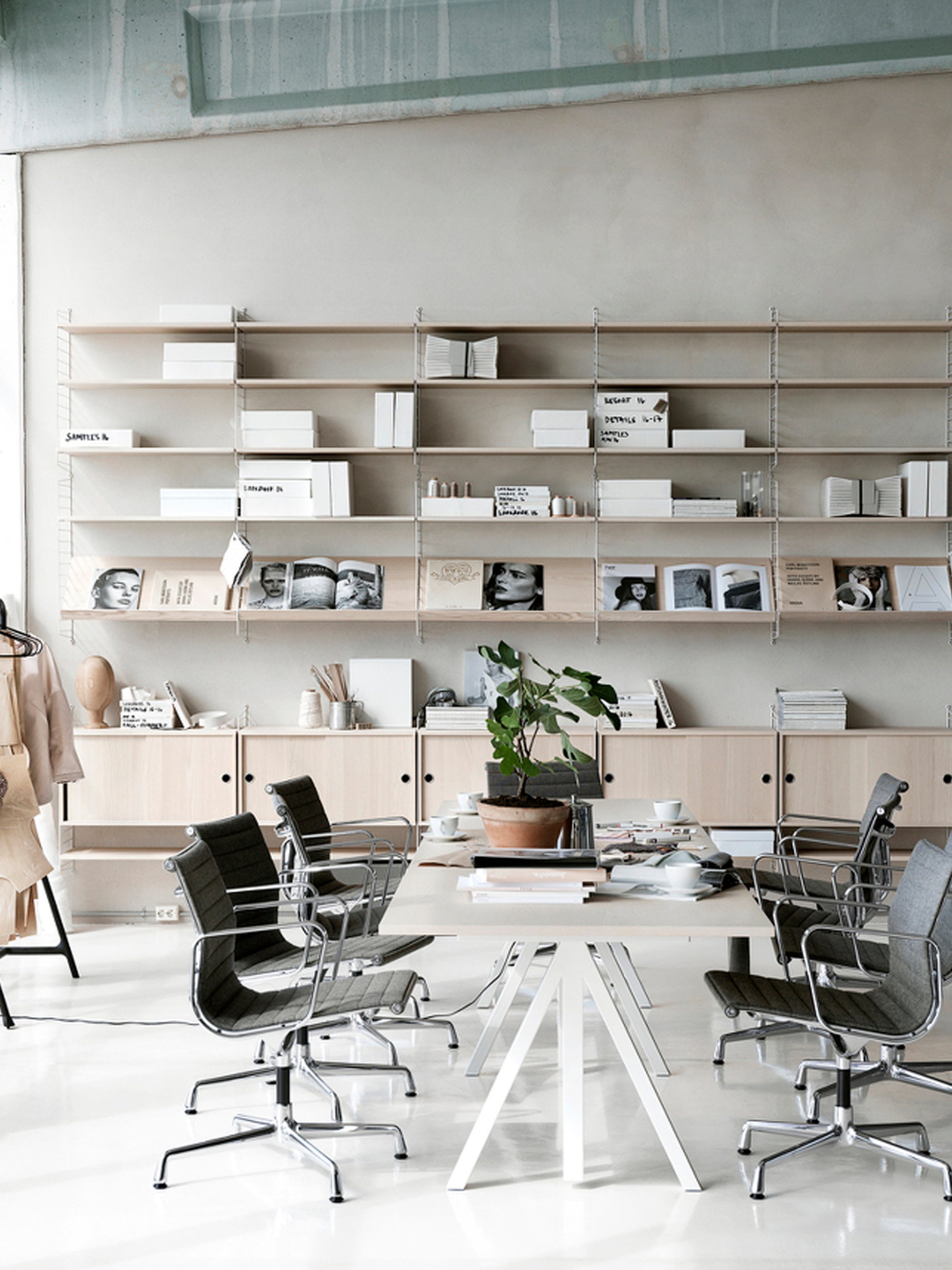 Cabinet String System with Sliding Doors, W 78 x D 20 cm
