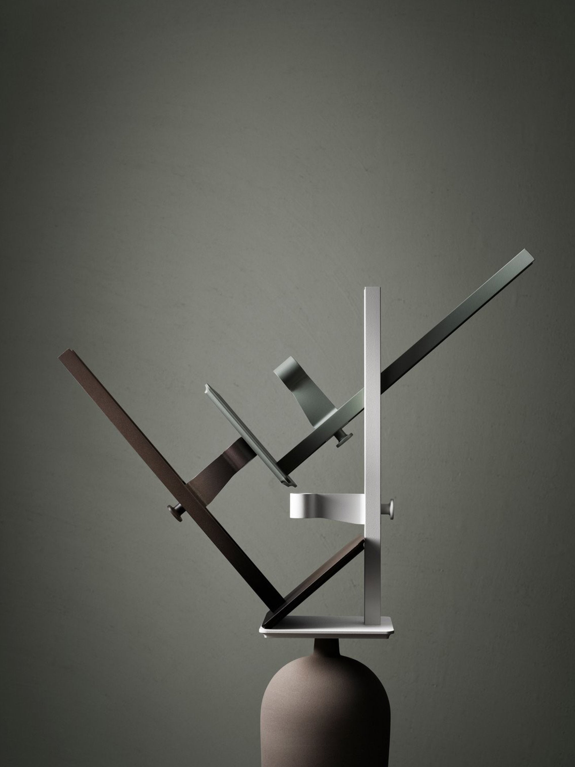Museum Height-Adjustable Side Table