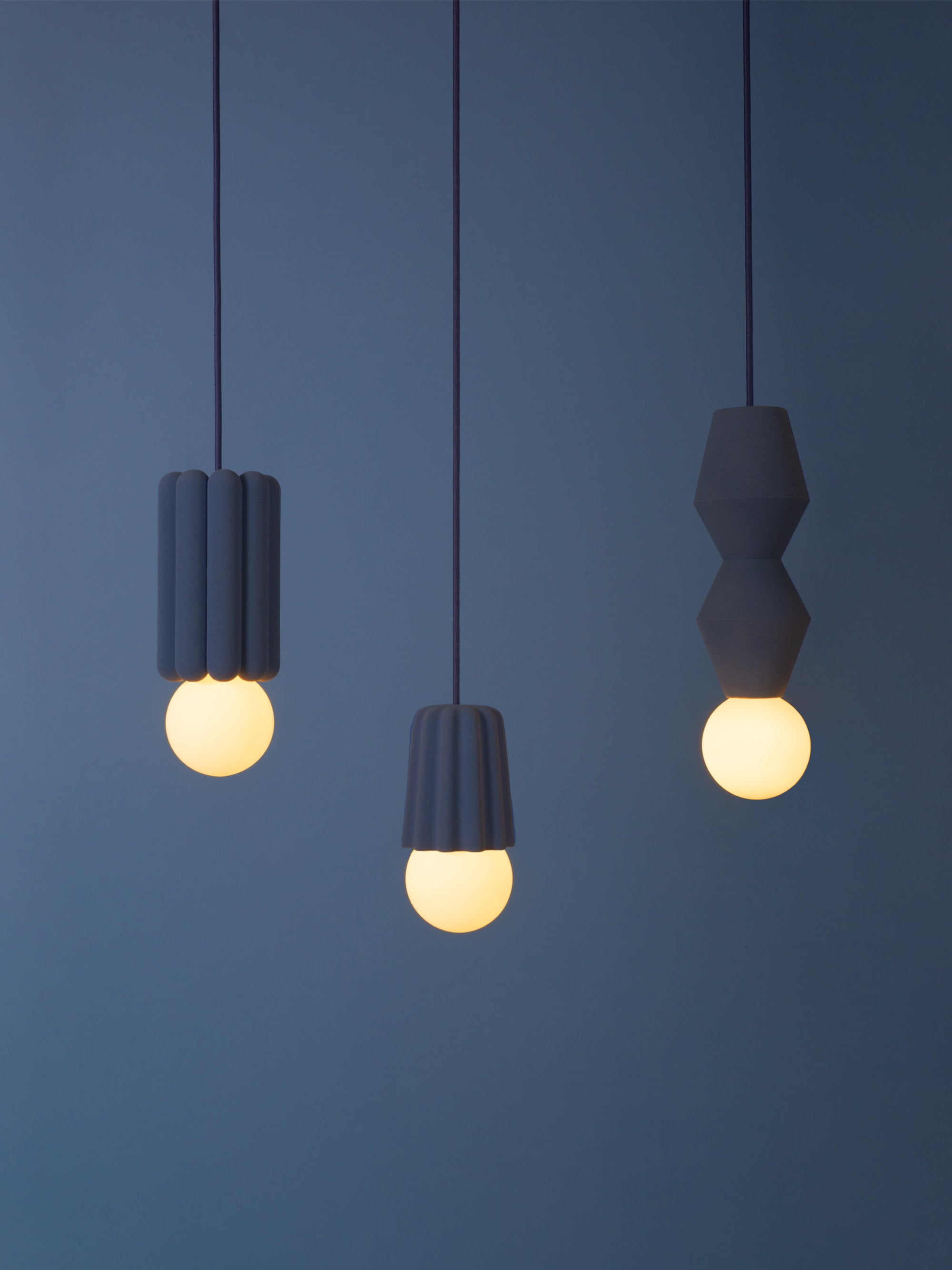 Small Handmade Dimmable Pendant Light STUCCO No.: 2