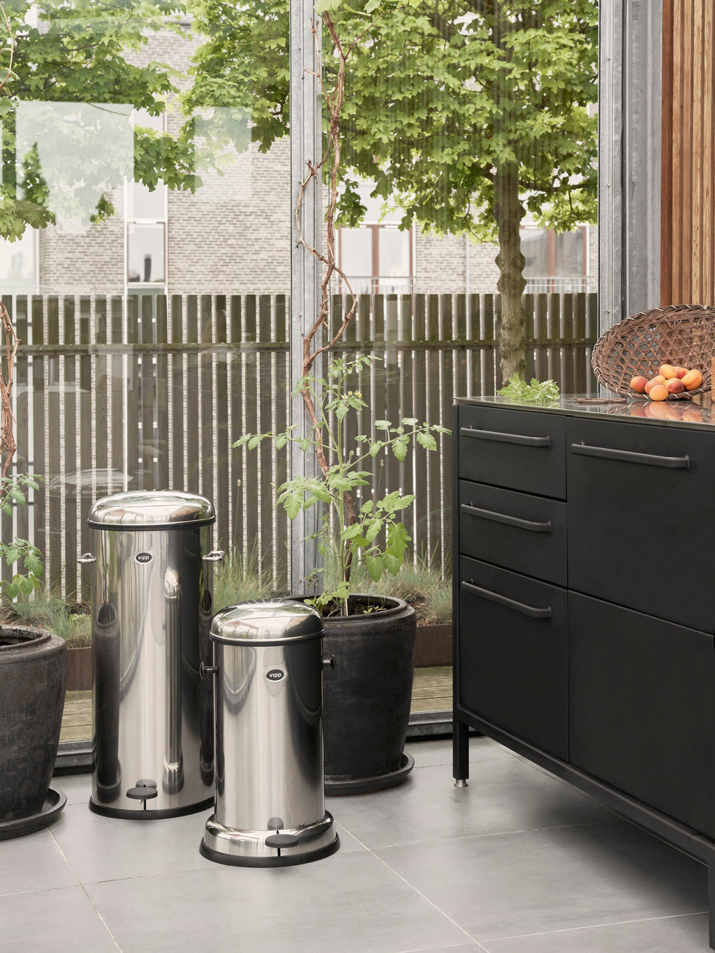Vipp15 Waste Bin with Pedal Function
