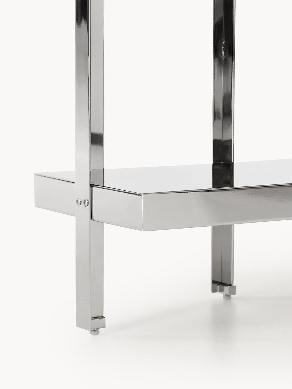 Vana Shelving Unit