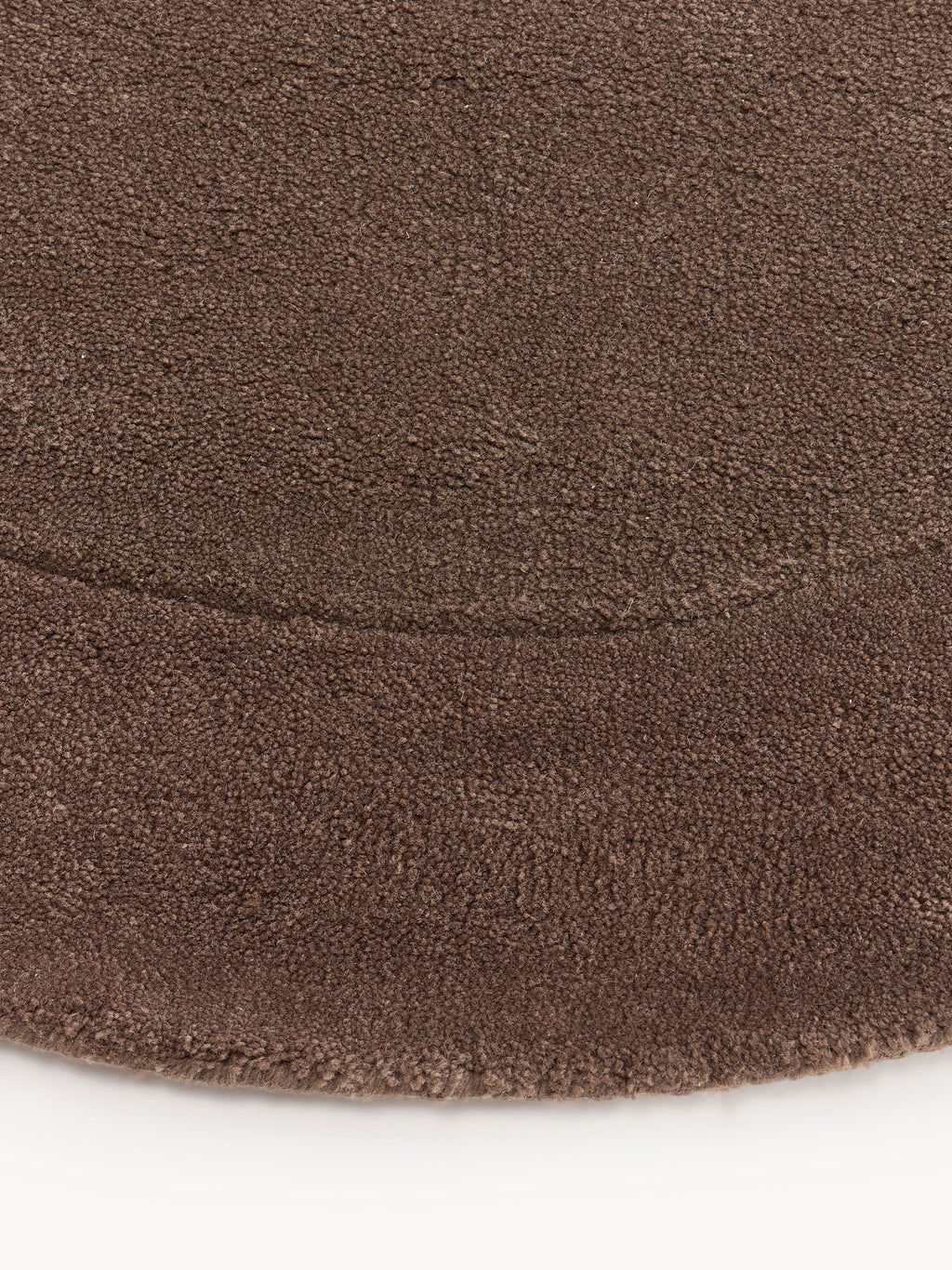 Kadey Organic-Shaped Hand-Tufted Wool Rug