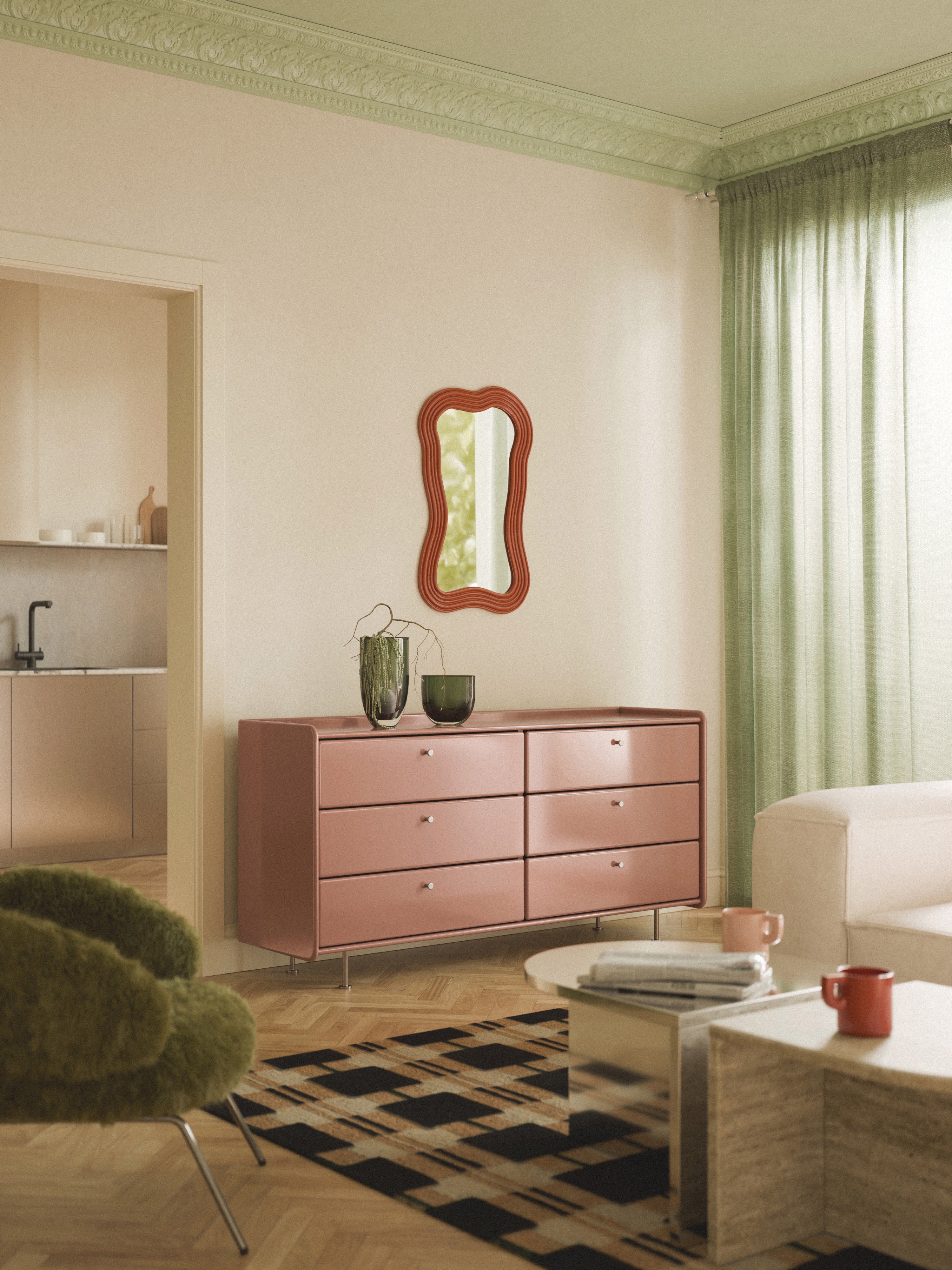 Coya Dresser