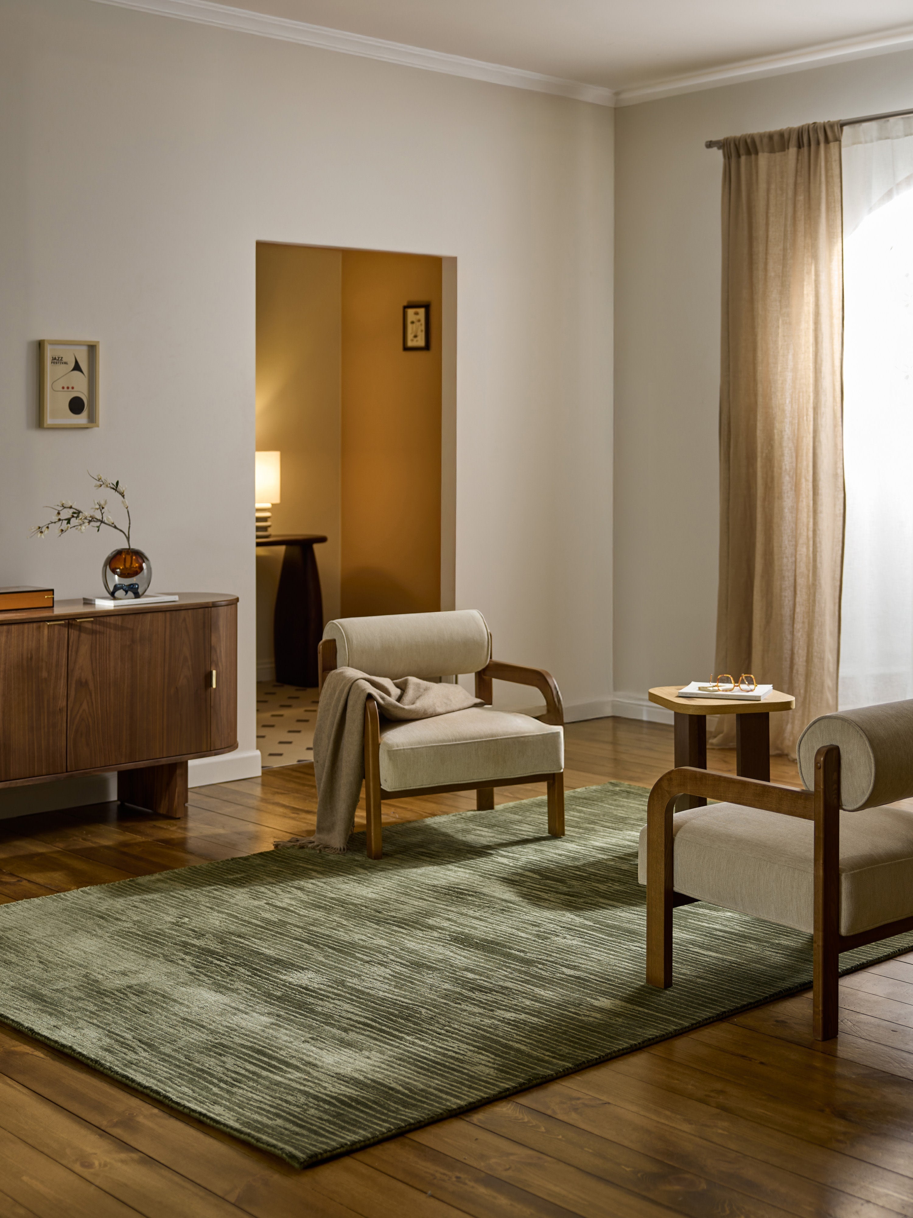 Oriana Hand-Woven Lyocell Rug