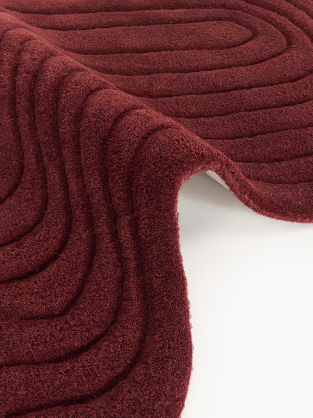 Aliza Organic-Shaped Hand-Tufted Wool Rug
