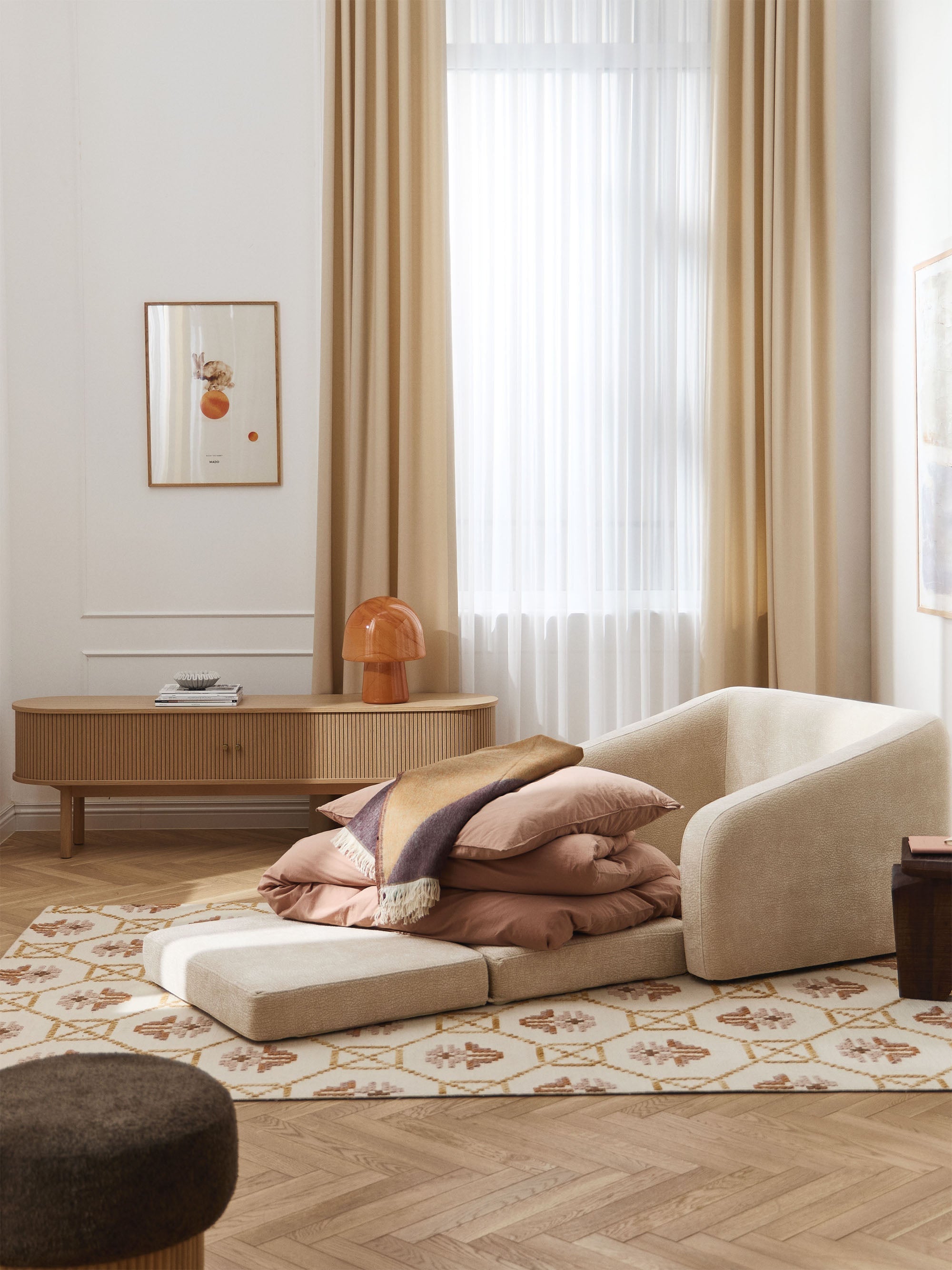 Eliot Chair Bed