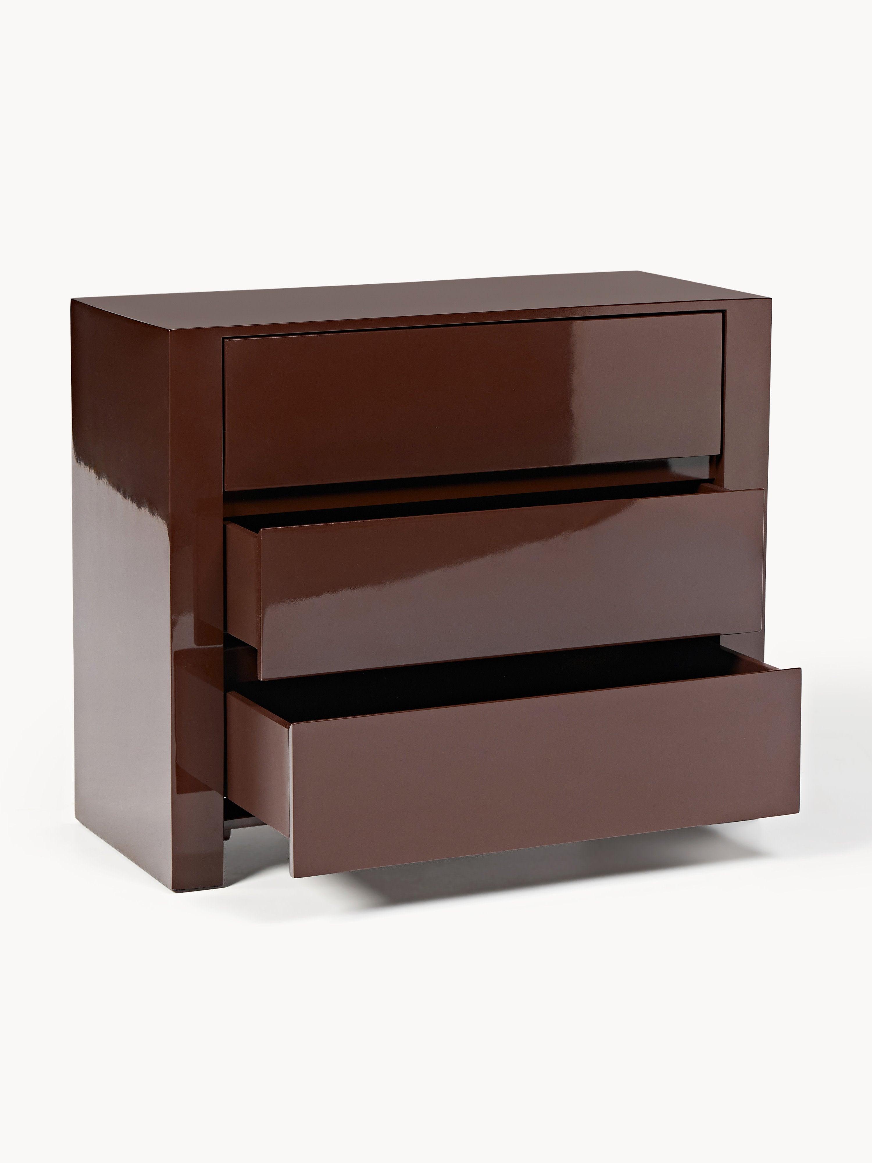 Liv Dresser