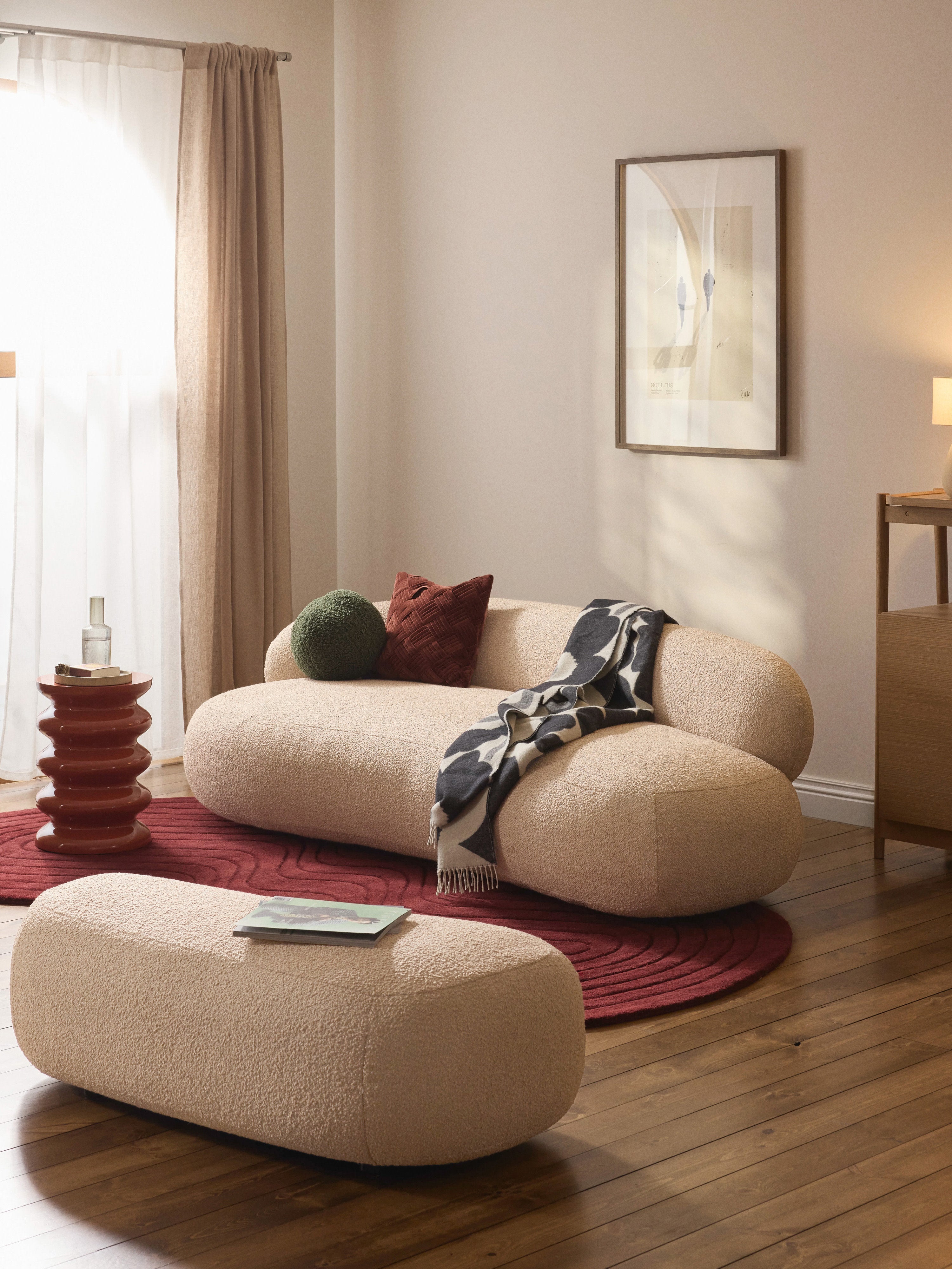 Alba Bouclé XL Ottoman