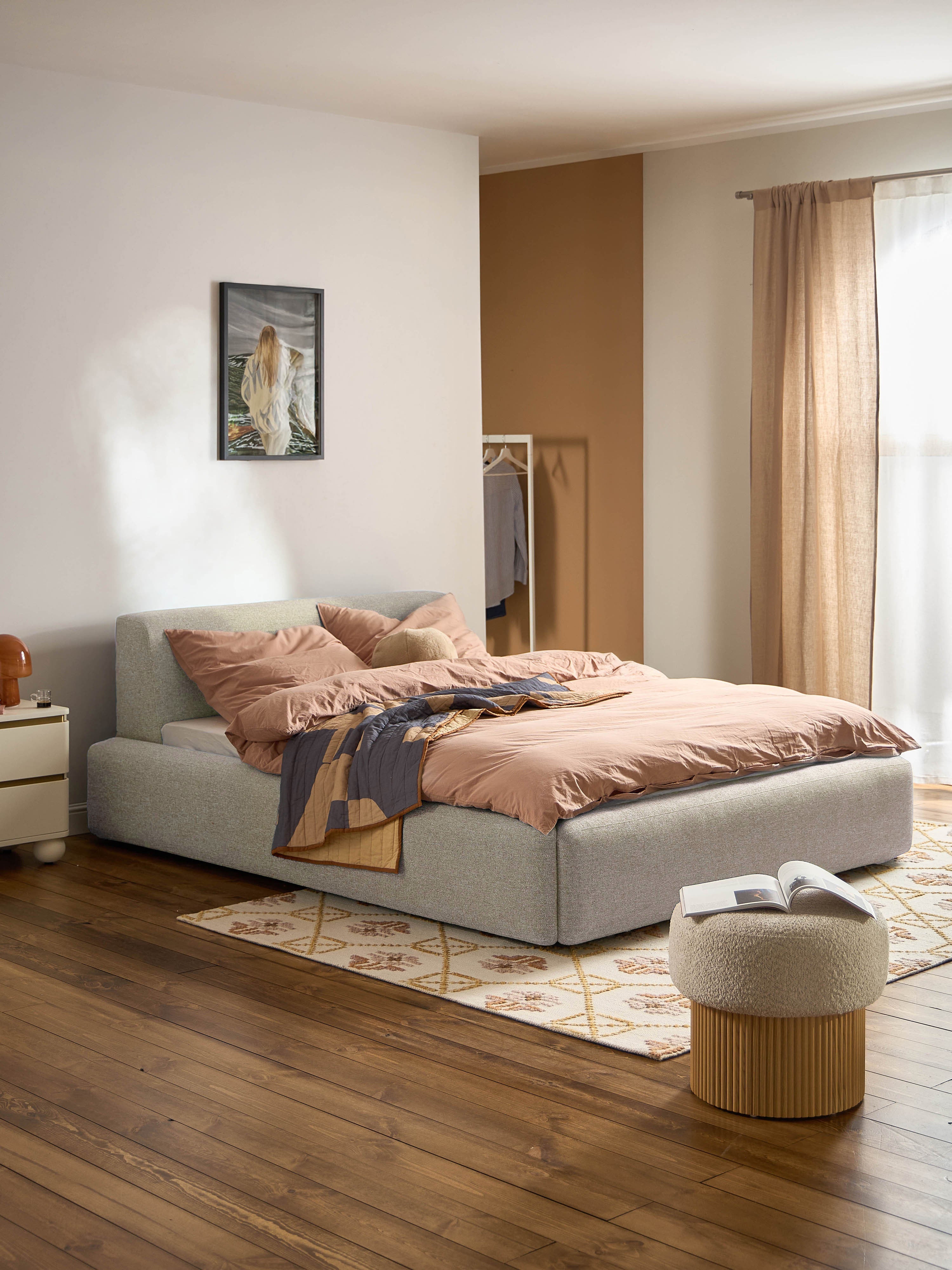 Melva Upholstered Bed with Storage