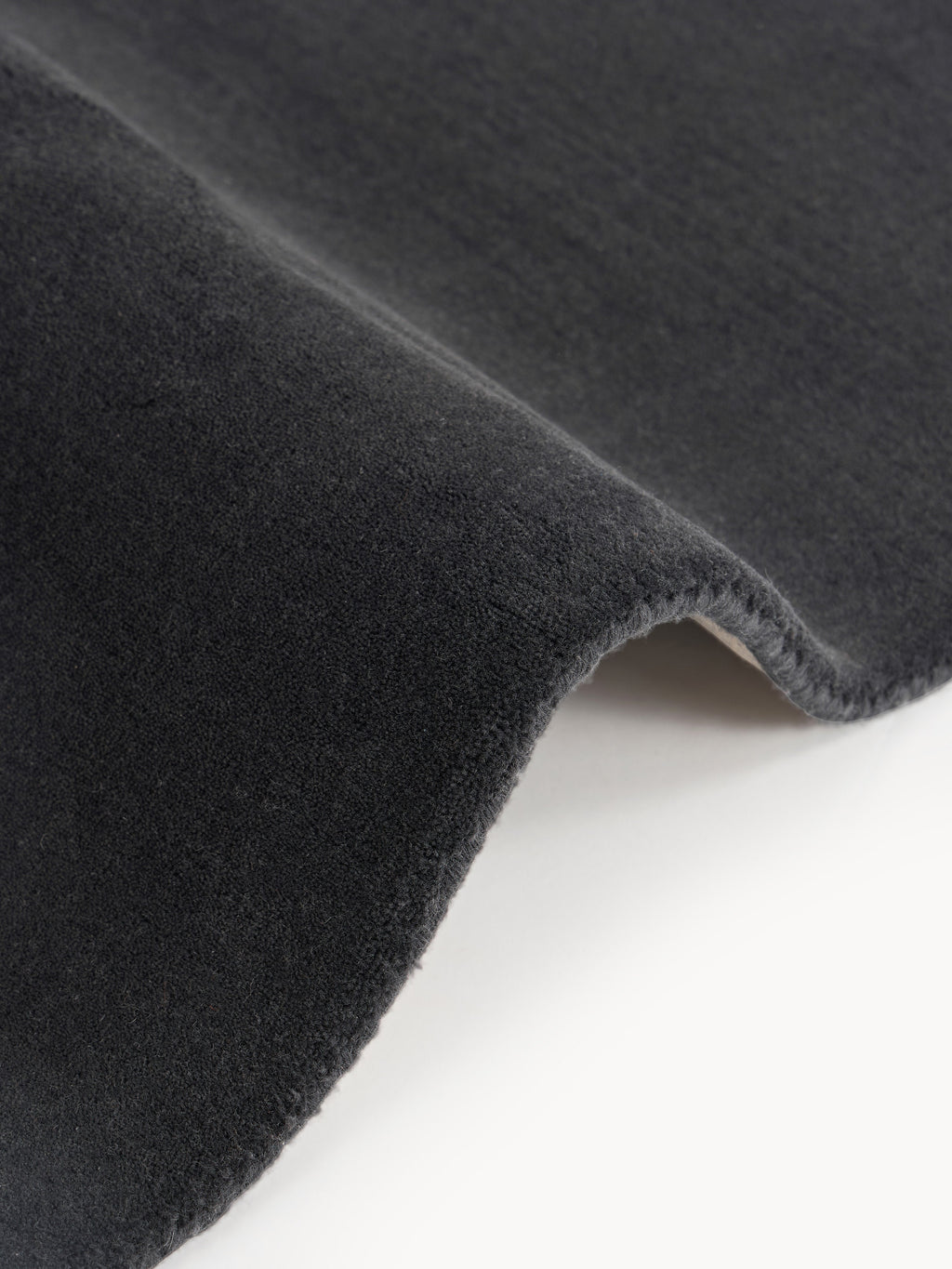 Zayne Hand-Tufted Wool Rug