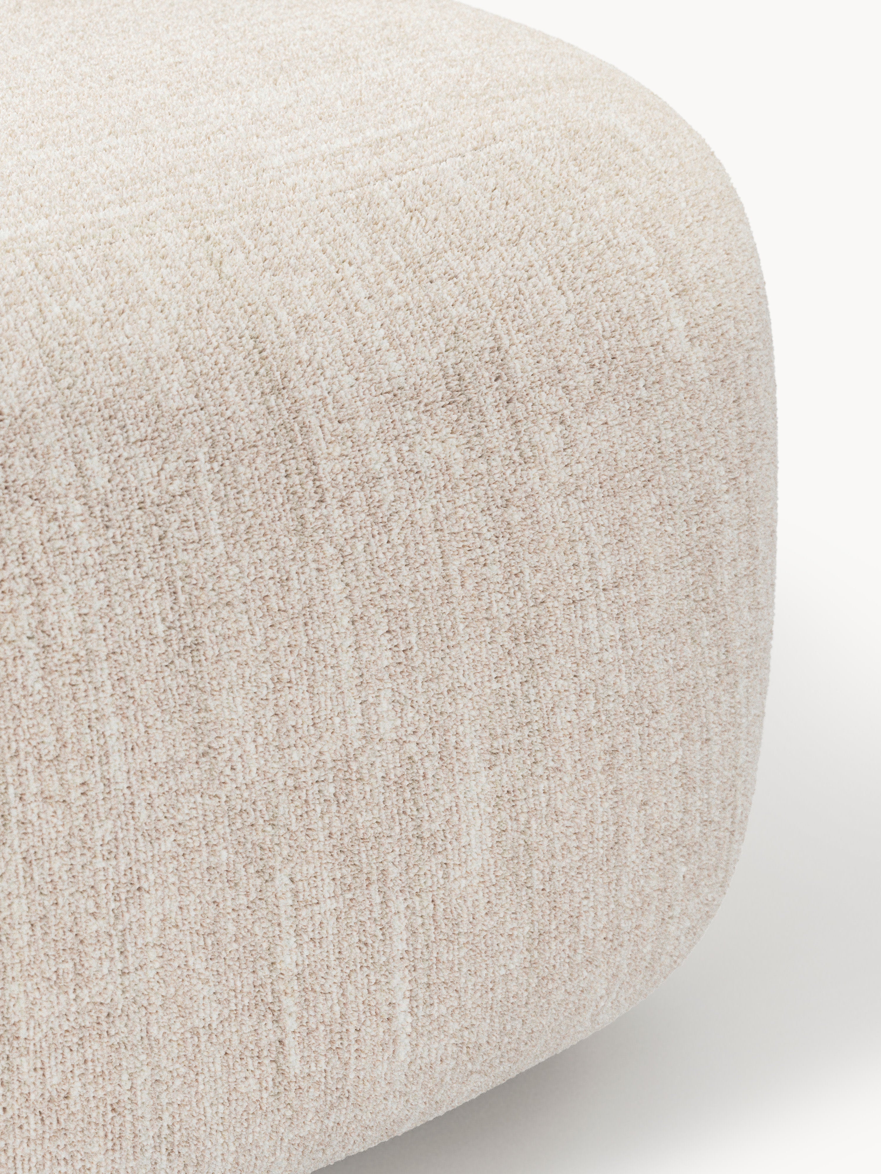 Wolke Oval Bouclé Ottoman