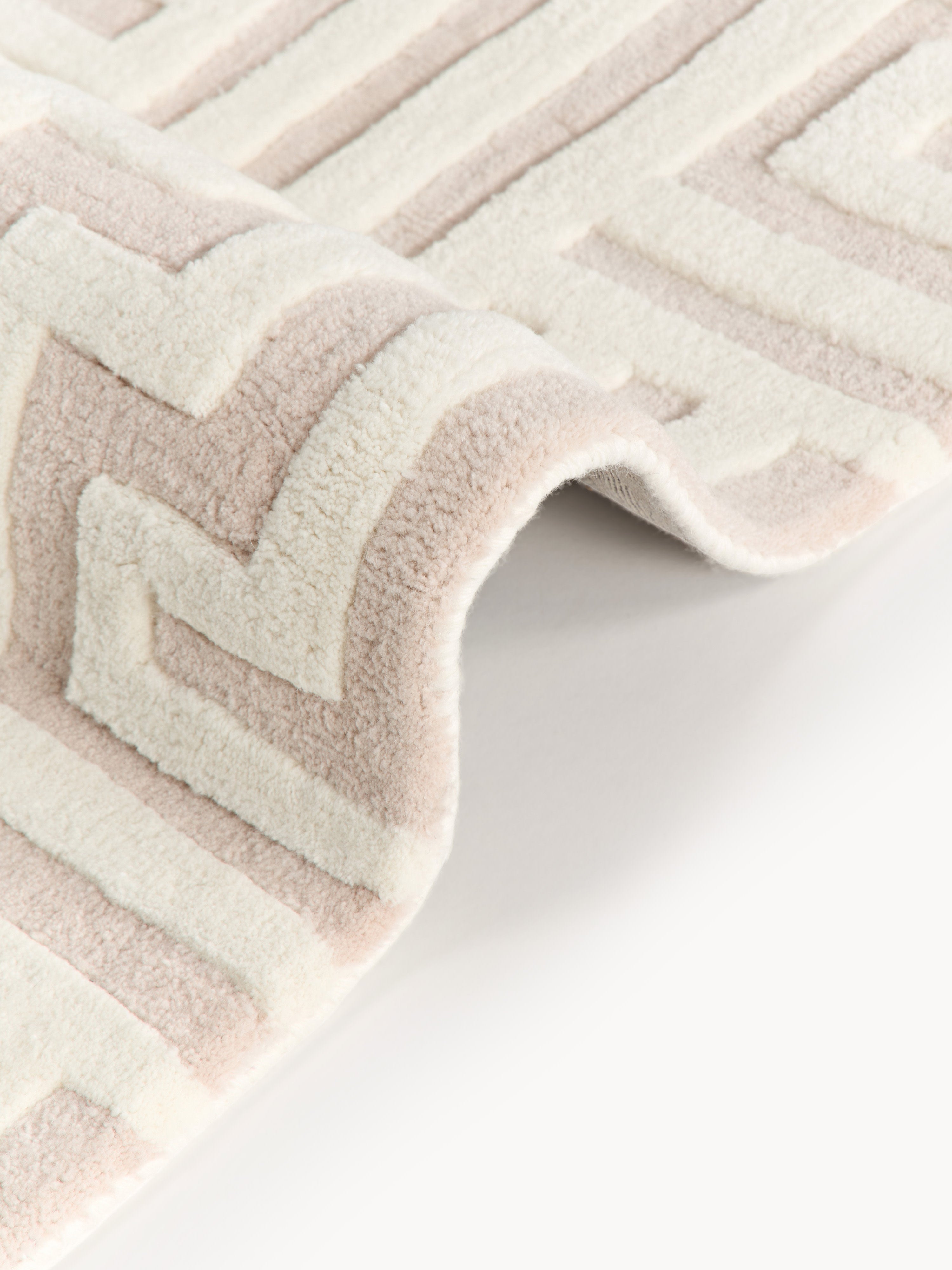 Monty High-Low Wool Rug, Hand-Tufted